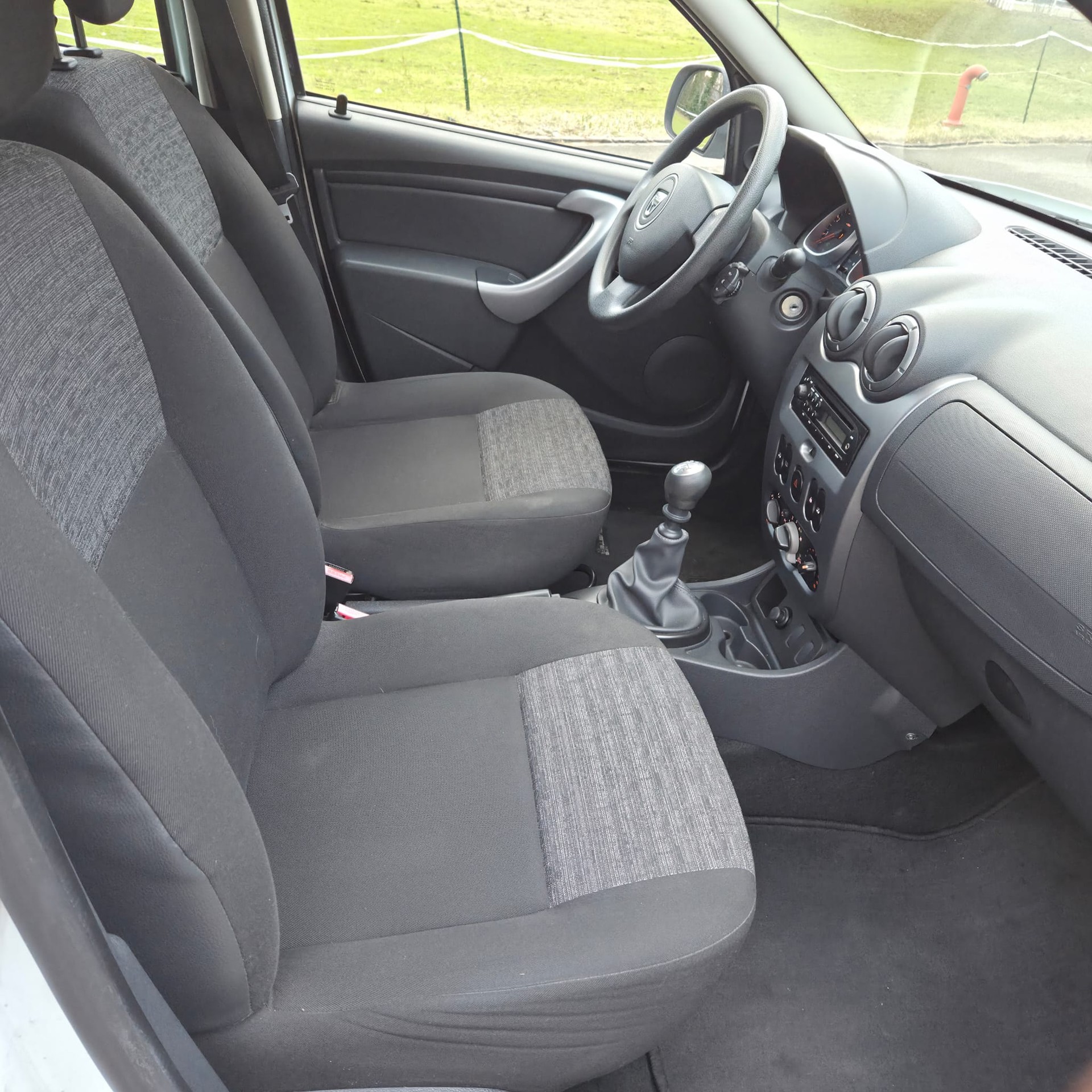 DACIA Duster 1.5 dCi City Ambiance 4x2-image-9
