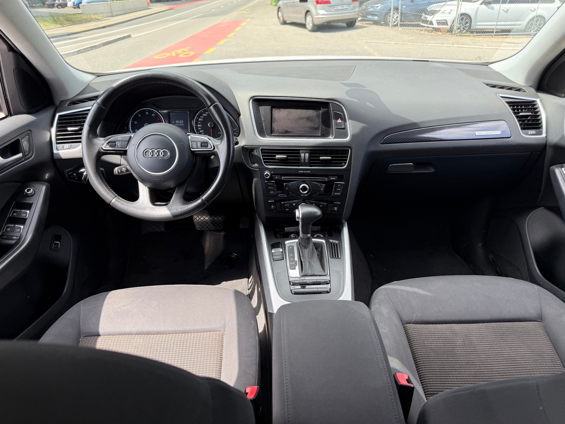 AUDI Q5 2.0 TFSI quattro tiptronic-image-10