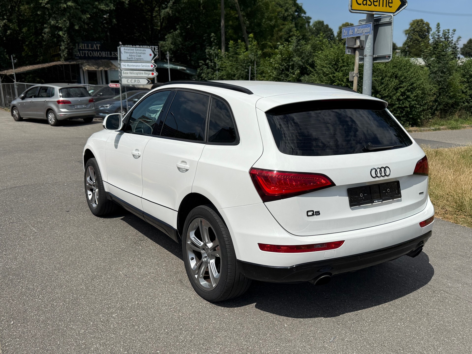 AUDI Q5 2.0 TFSI quattro tiptronic-image-4