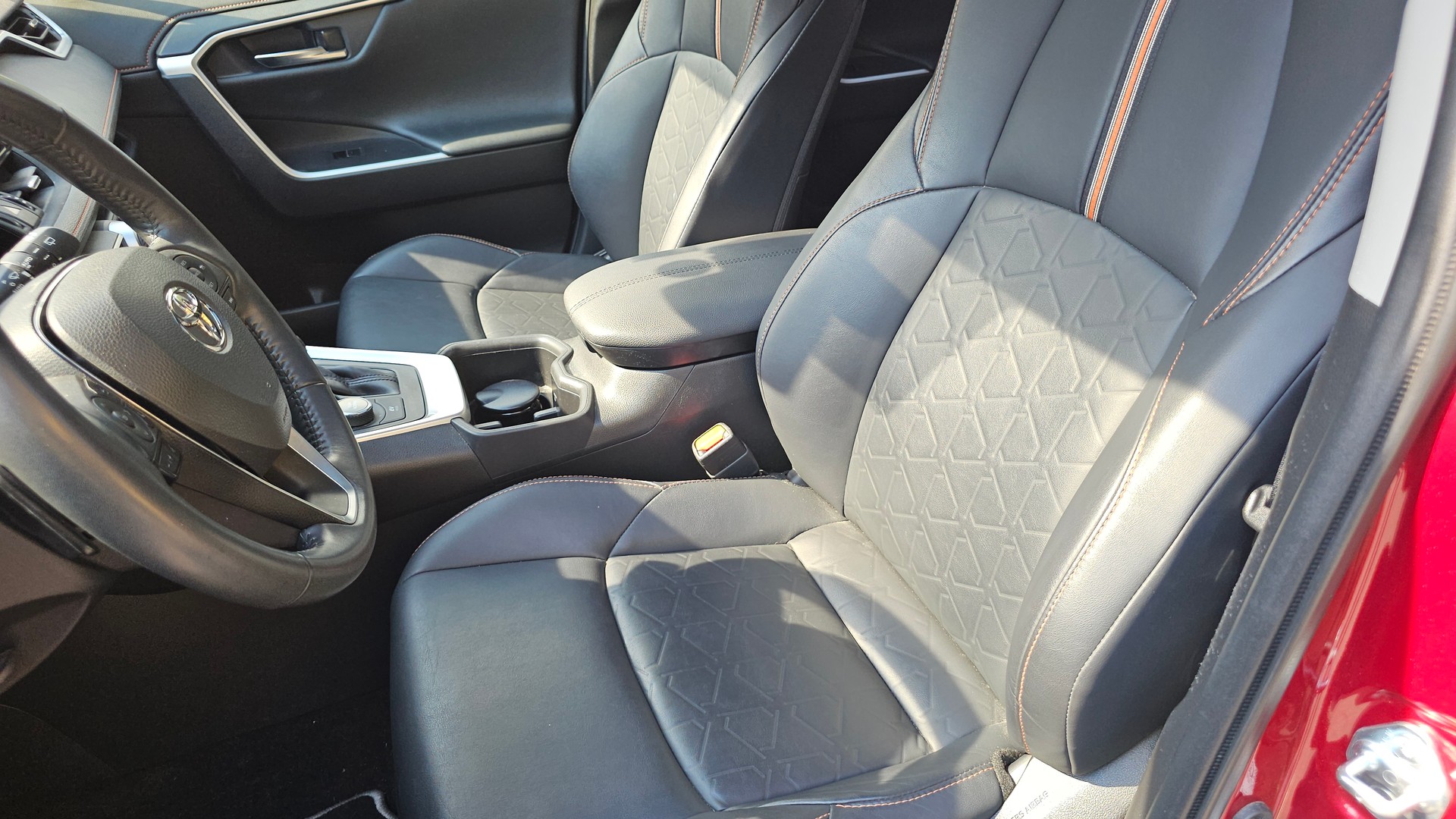 TOYOTA RAV-4 2.5 HSD ADVENTURE e-CVT 4WD-image-6
