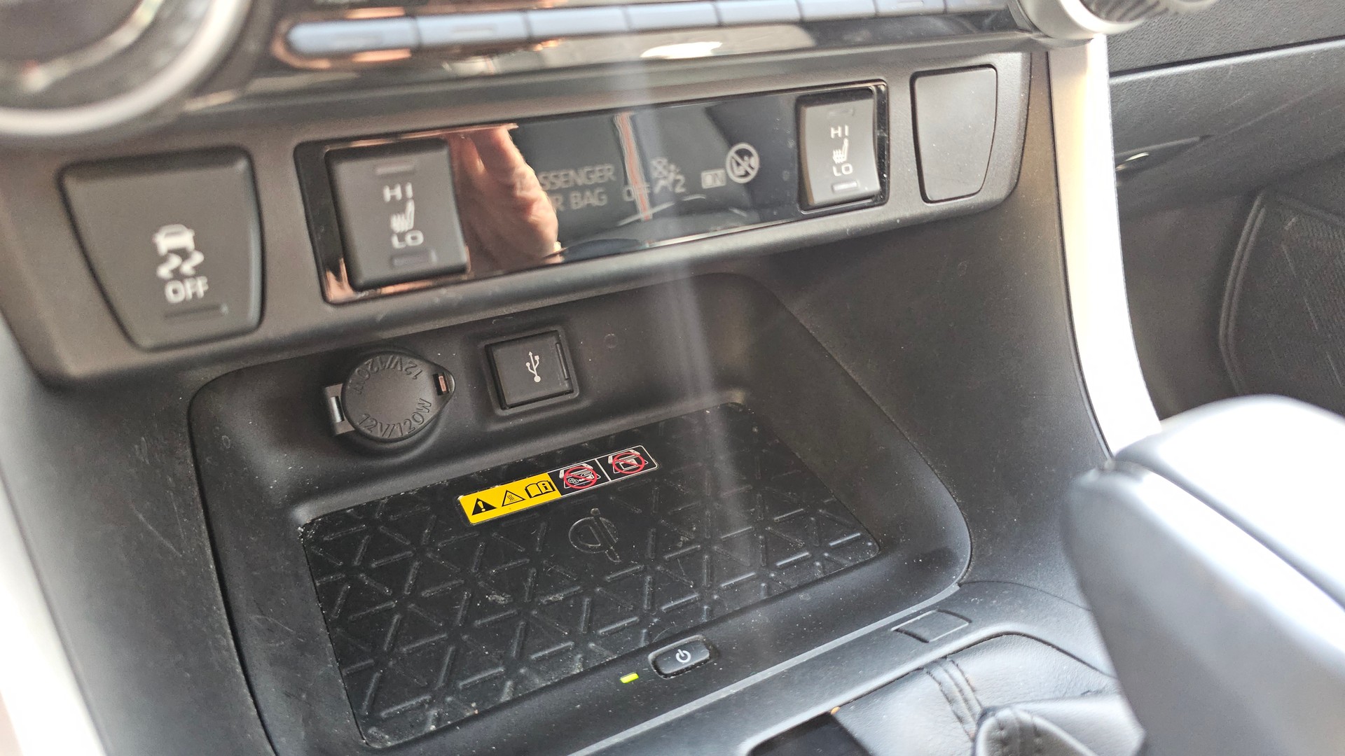 TOYOTA RAV-4 2.5 HSD ADVENTURE e-CVT 4WD-image-12