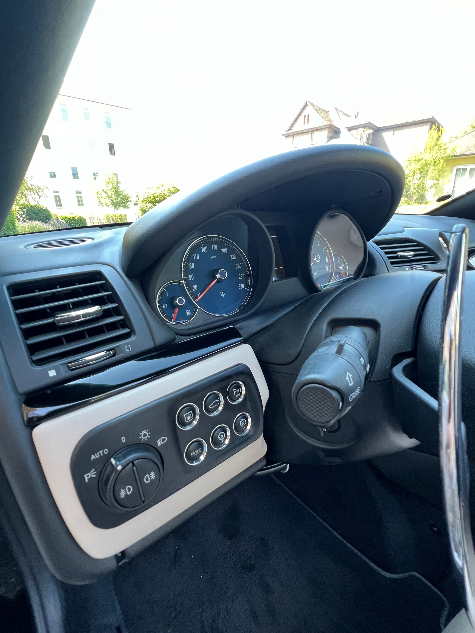 MASERATI 4.7 V8-image-16