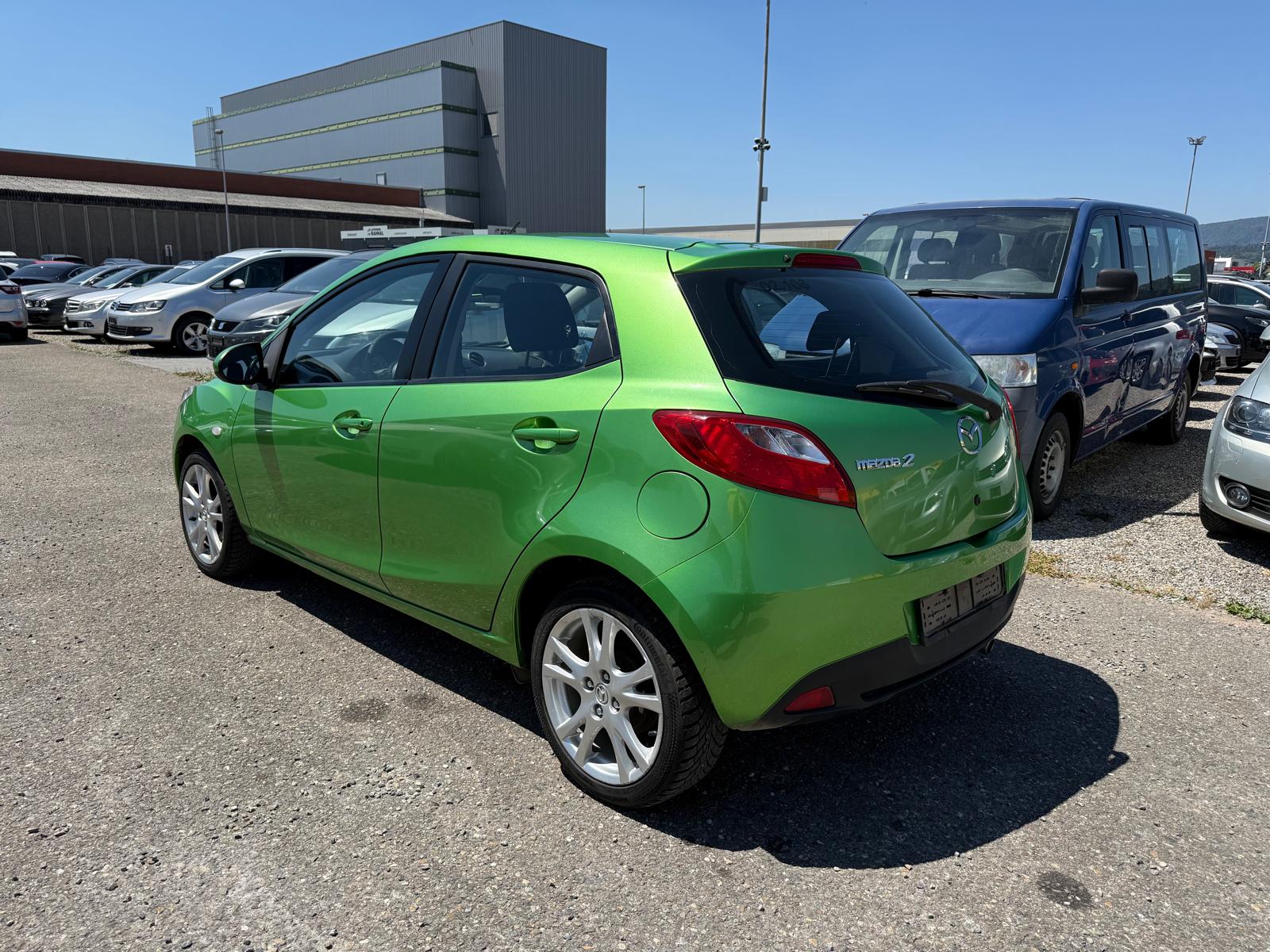 MAZDA 2 1.3i 16V Exclusive-image-3