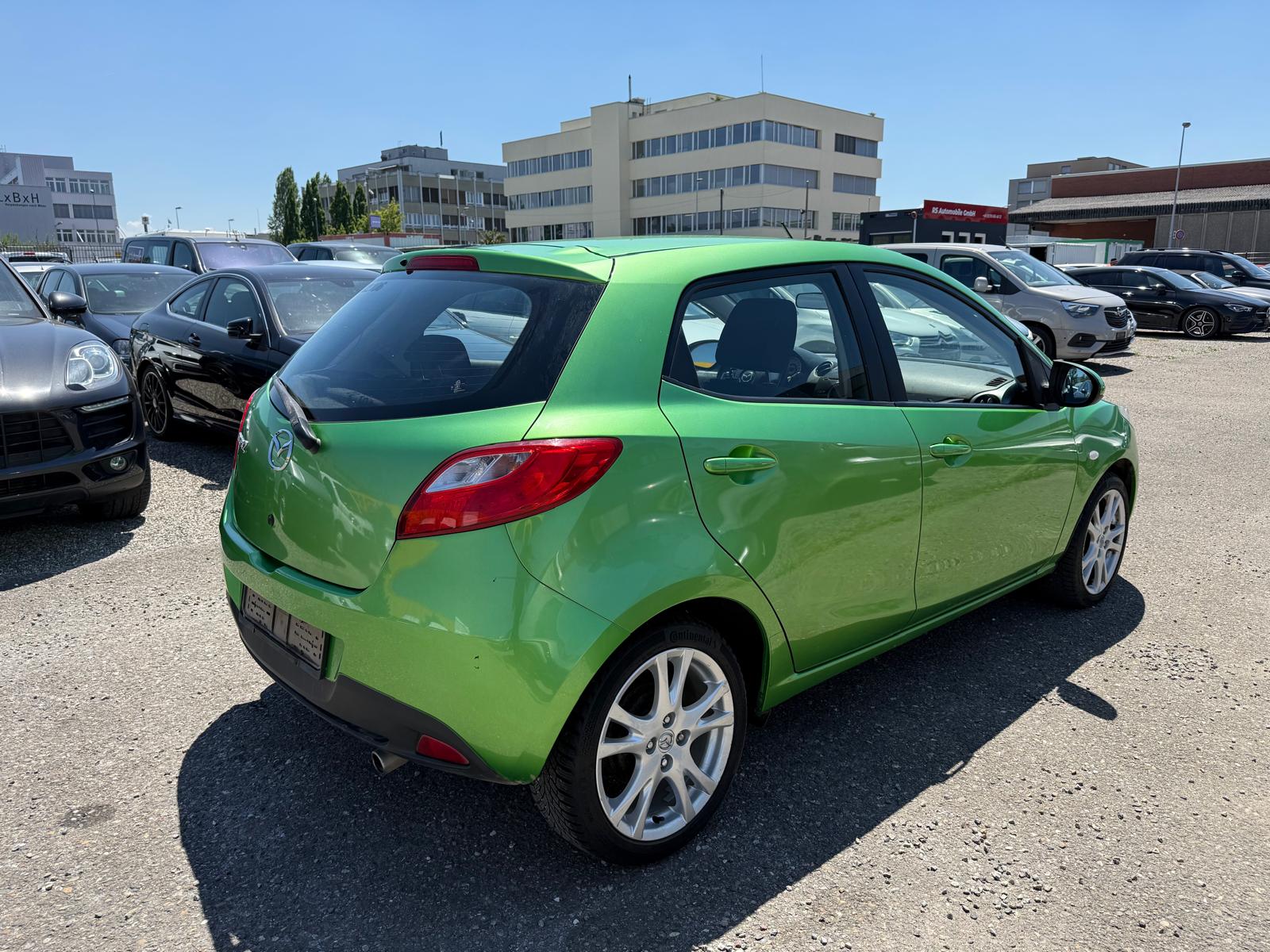MAZDA 2 1.3i 16V Exclusive-image-4
