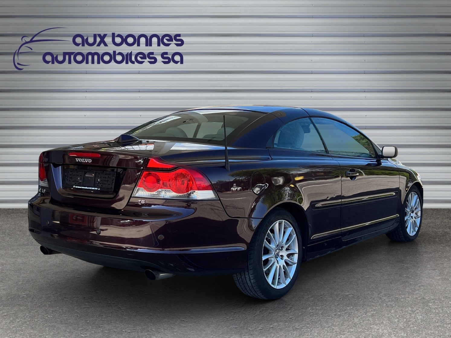 VOLVO C70 T5 Summum-image-3