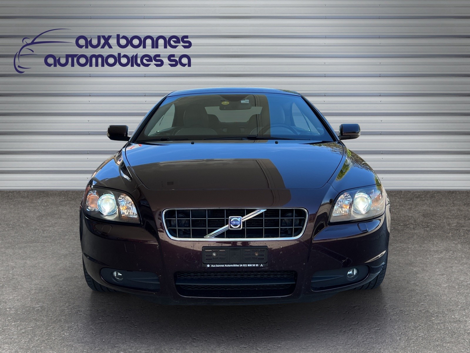 VOLVO C70 T5 Summum-image-4