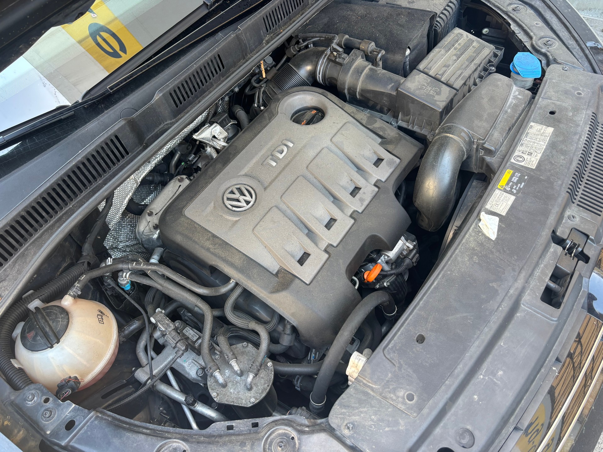 VW Sharan 2.0 TDI BlueMotion Technology Design DSG-image-15