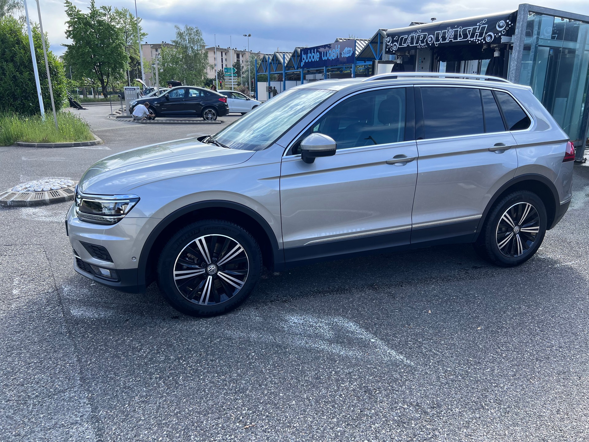 VW 2.0 TSI Highline DSG-image-1