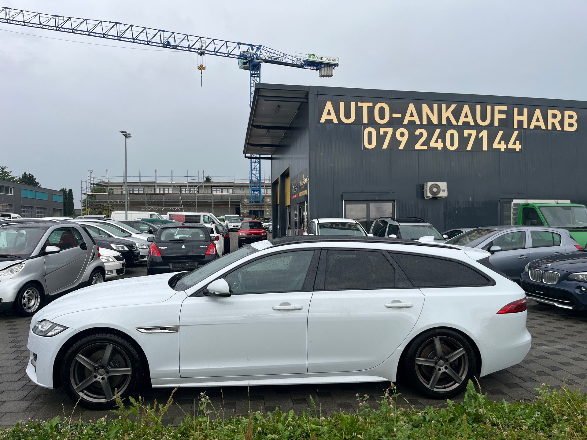 JAGUAR XF Sportbrake 25d R-Sport AWD Automatic-image-1