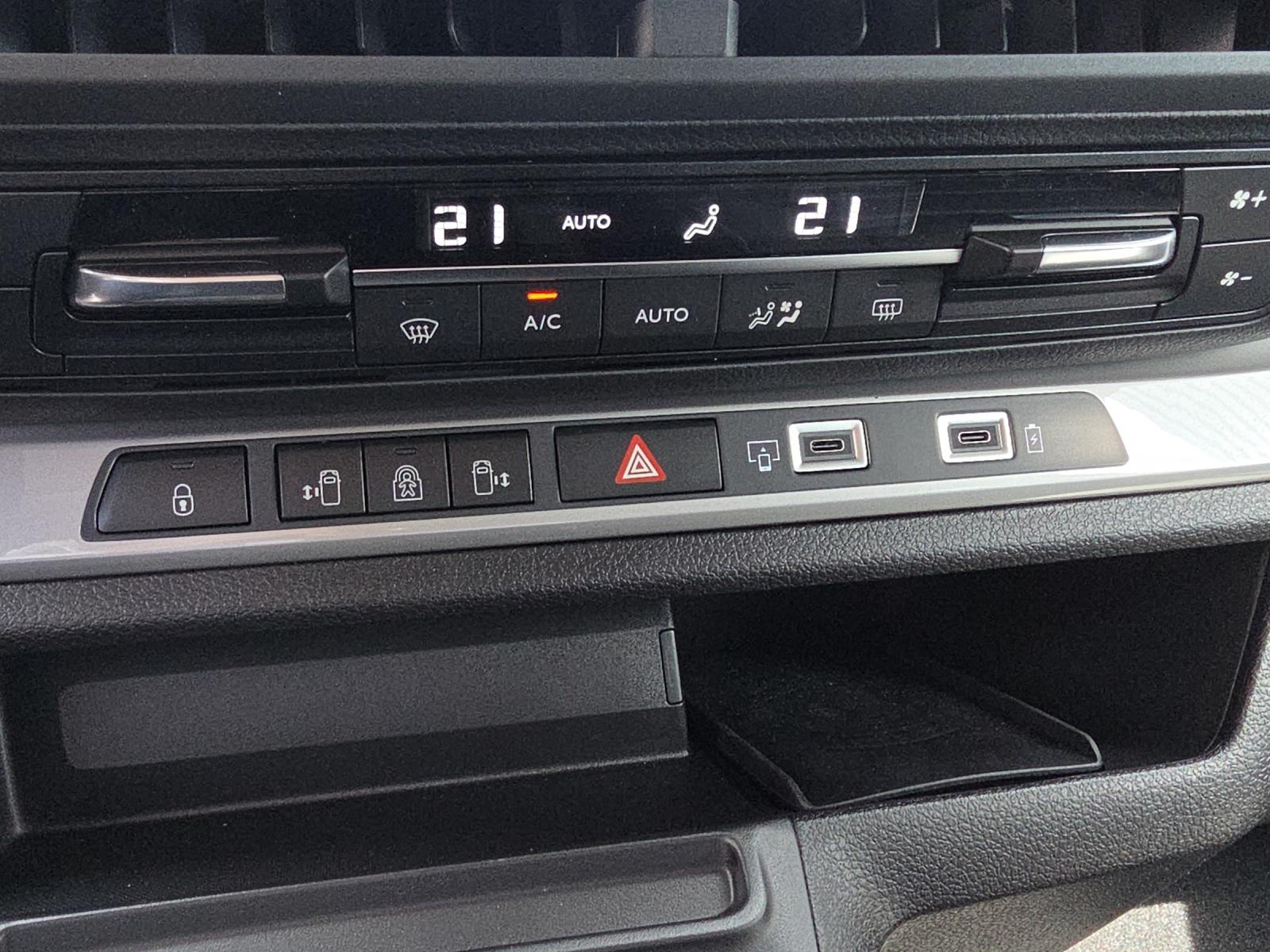 OPEL Zafira 2.0 CDTI 177 GS S/S-image-24