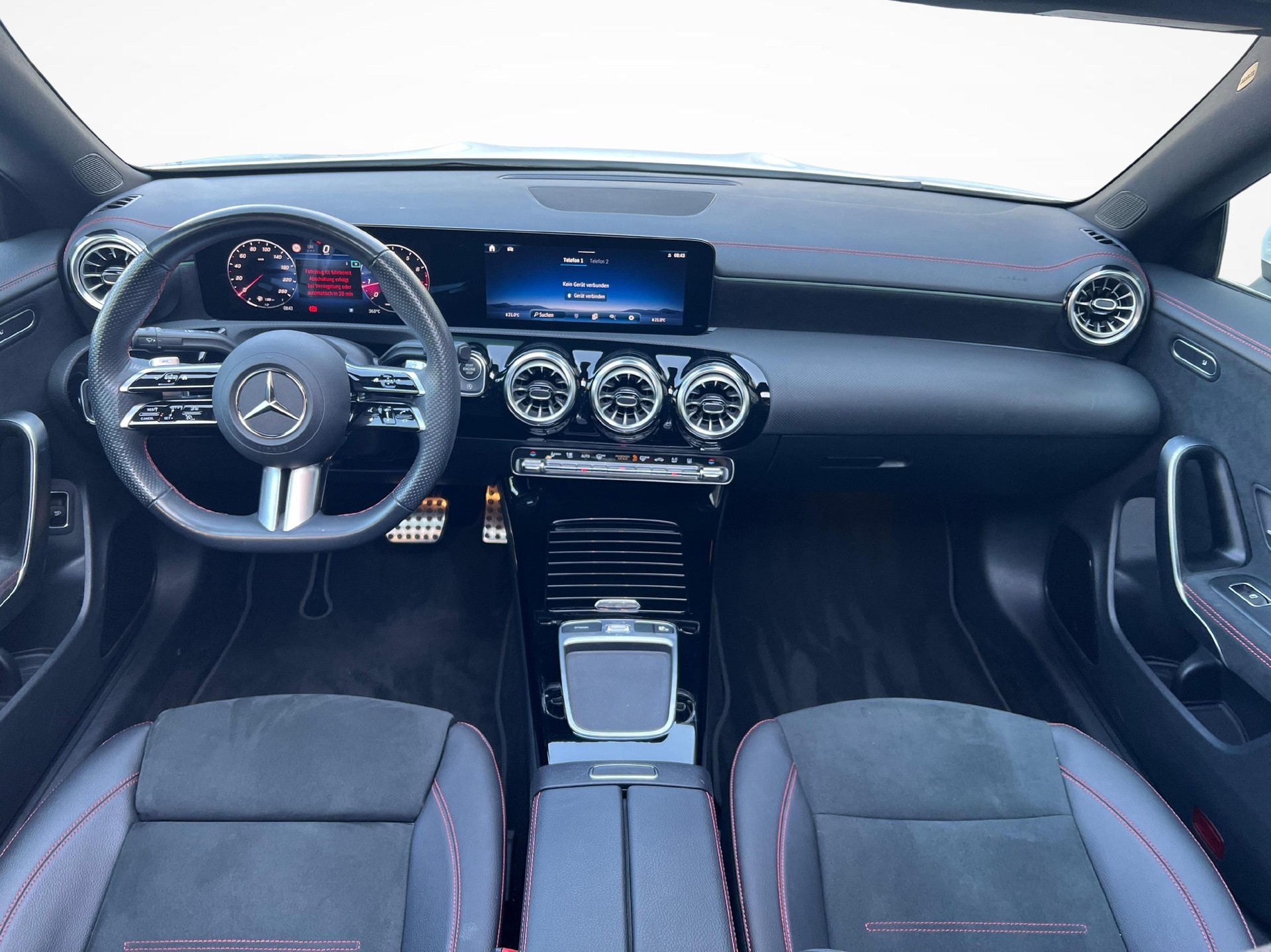MERCEDES-BENZ CLA 250 AMG Line 4matic-image-8