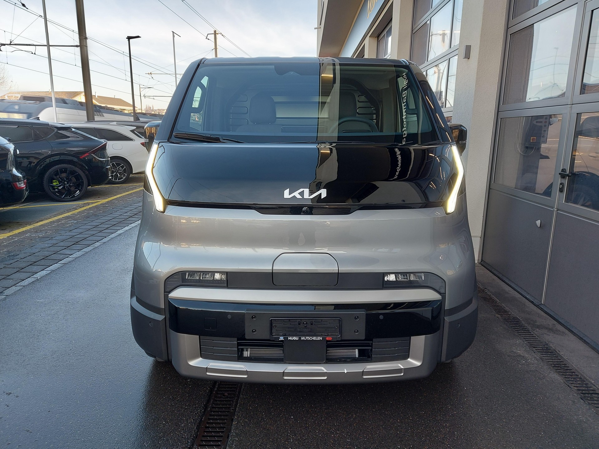 KIA PV5 Cargo 71.2 kWh Elite-image-3