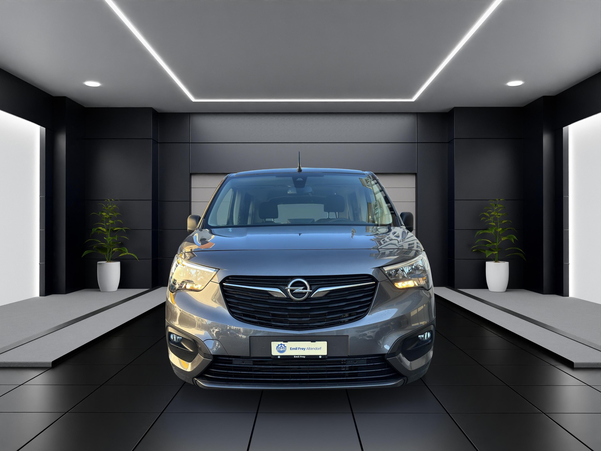 OPEL Combo-e Life Edition-image-1