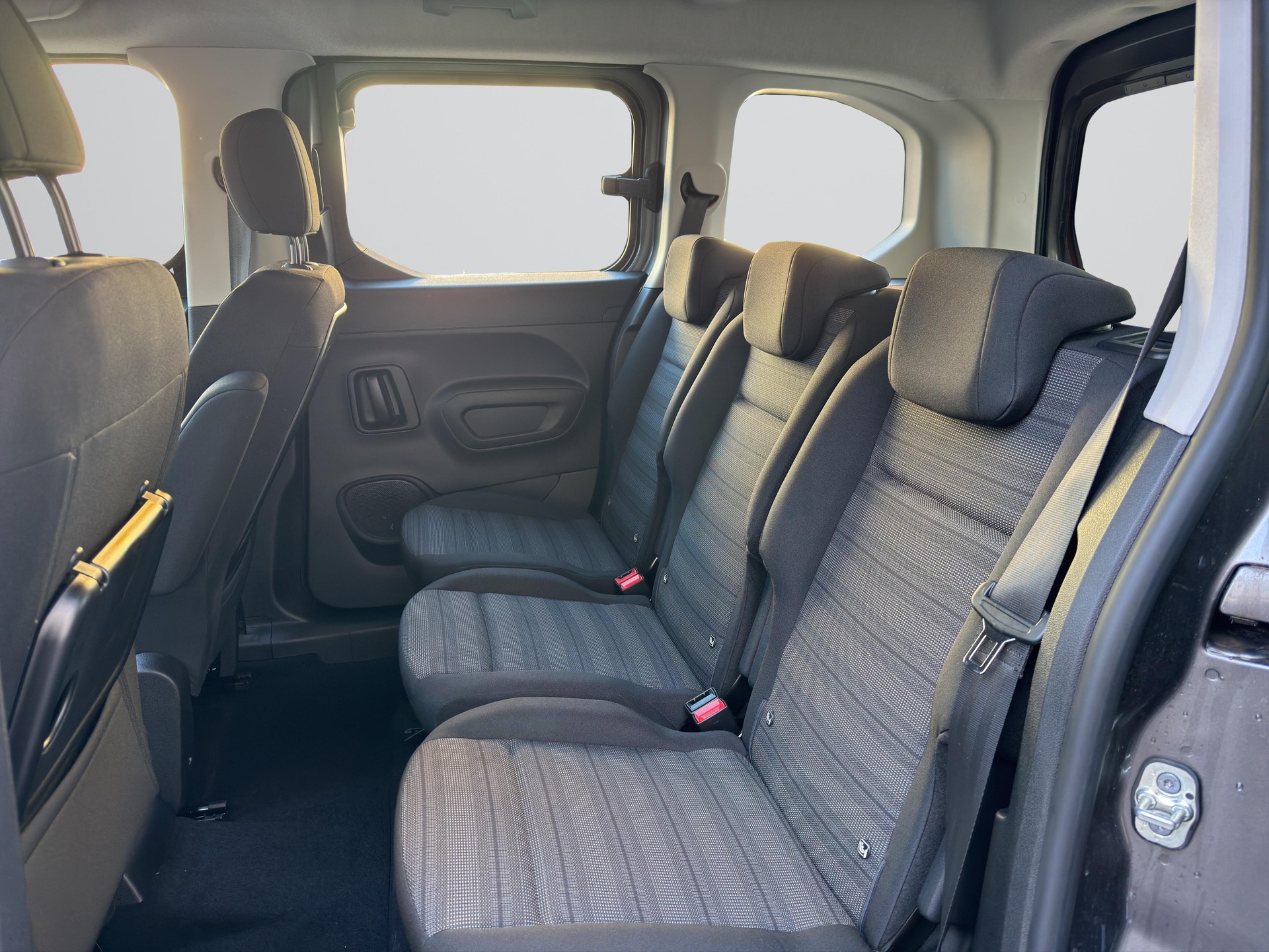 OPEL Combo-e Life Edition-image-7