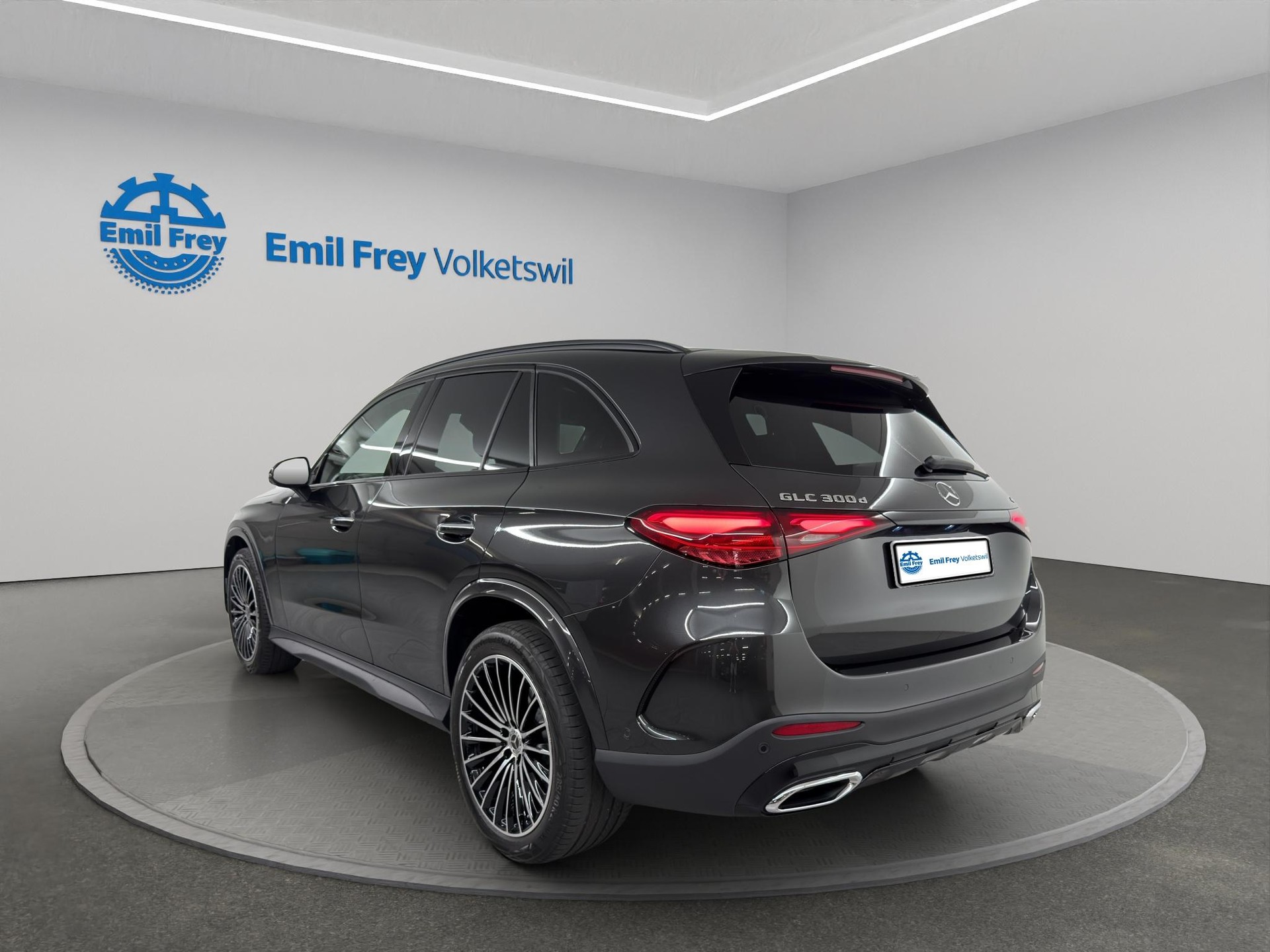 MERCEDES-BENZ GLC 300 d AMG Line 4matic-showroom-element-2