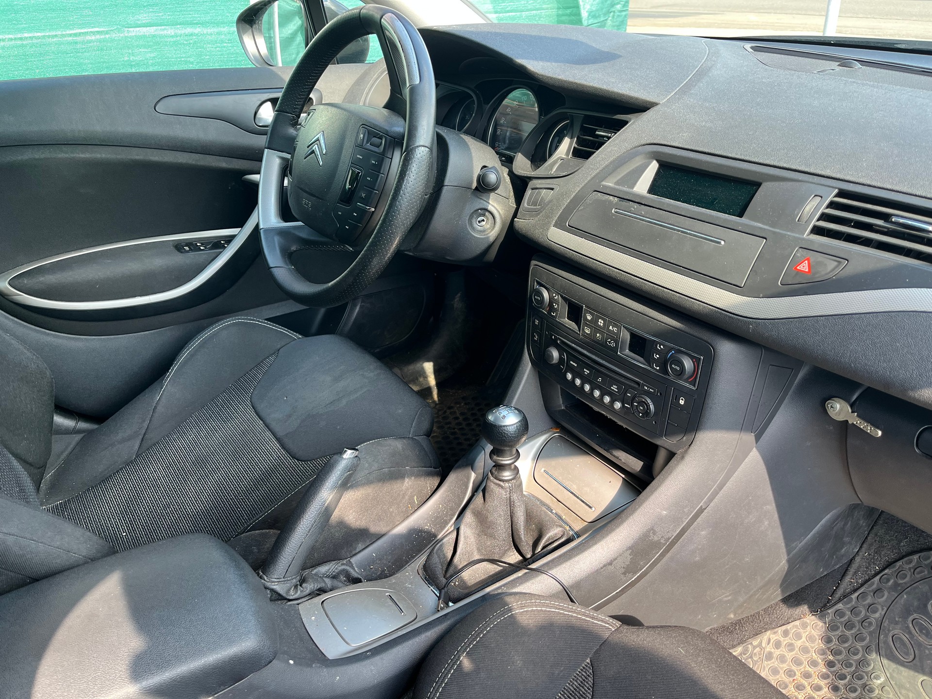 CITROEN C5 Tourer 1.6 Turbo Dynamique-image-10
