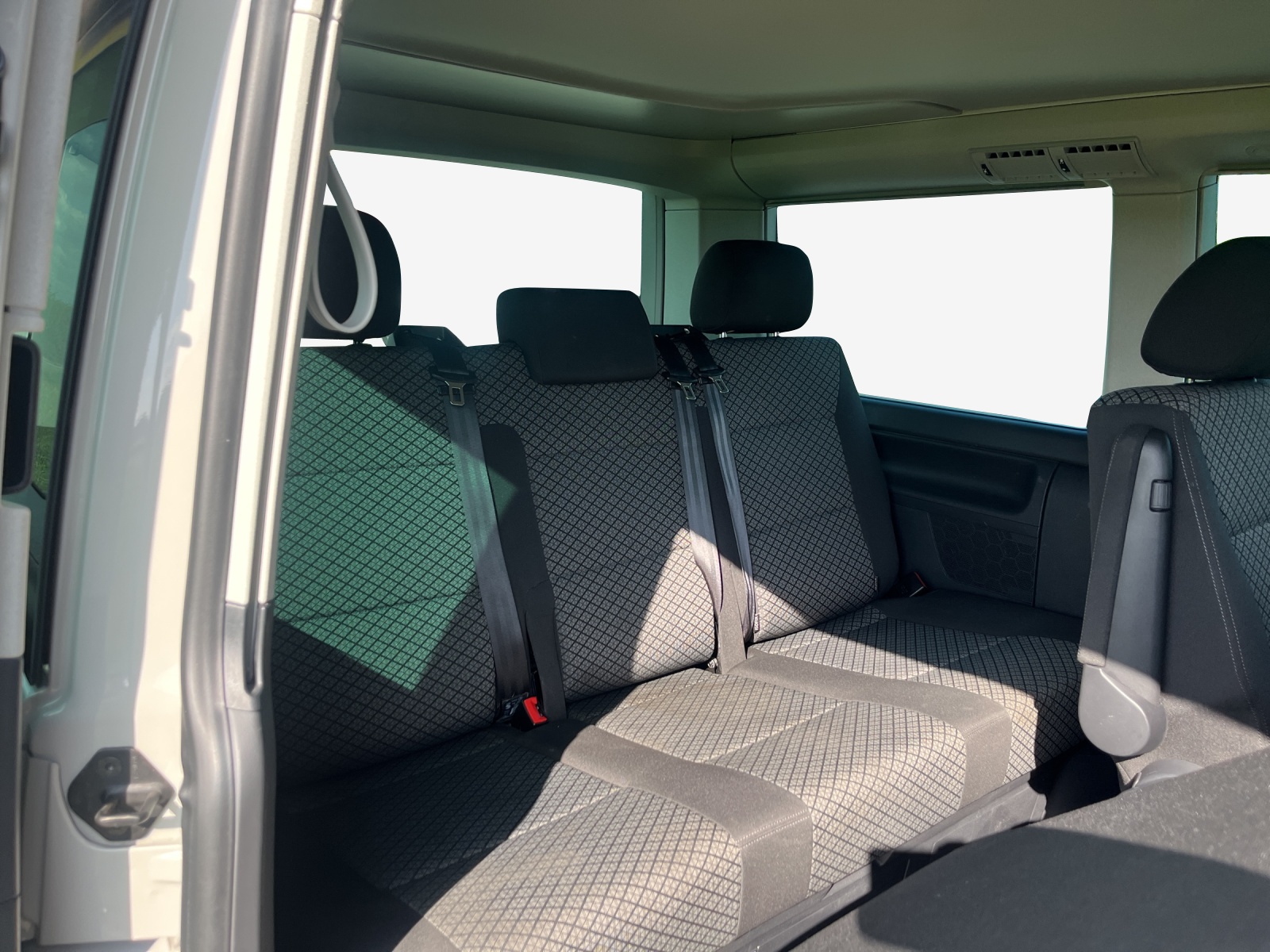 VW T6.1 California 2.0 TDI Beach Liberty DSG-image-13