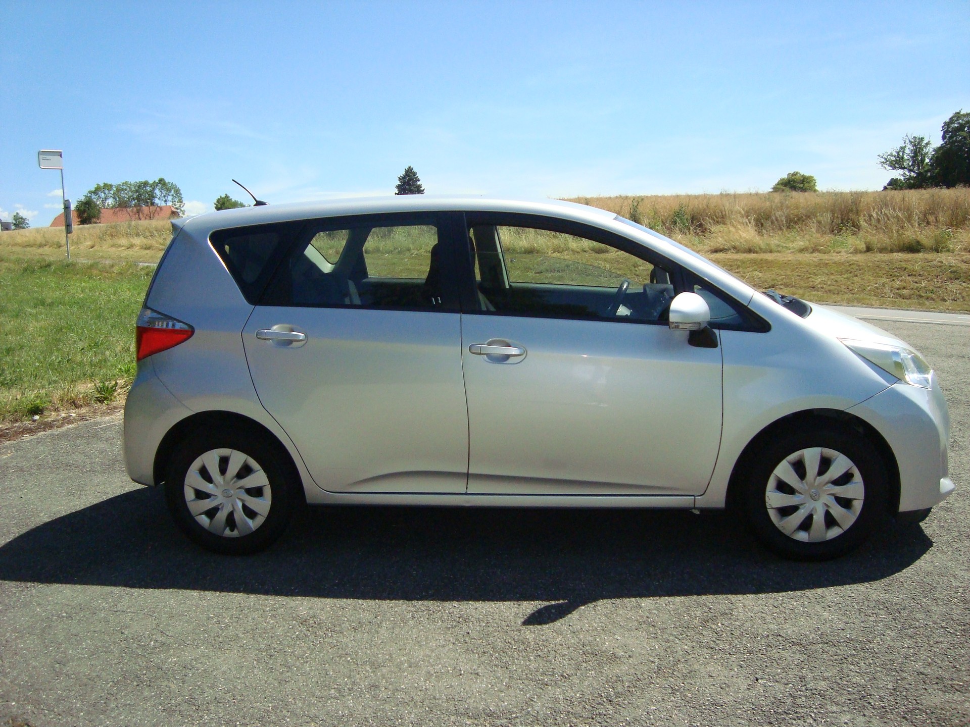 TOYOTA Verso-S 1.33 Linea Terra-image-5