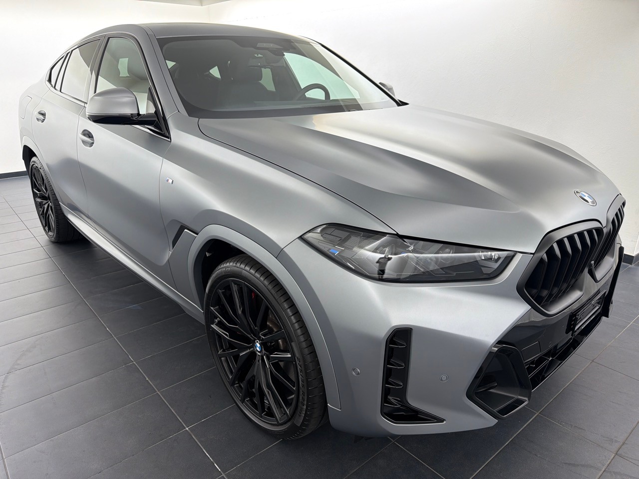 BMW X6 xDrive 48V 40d M Sport Pro-image-3