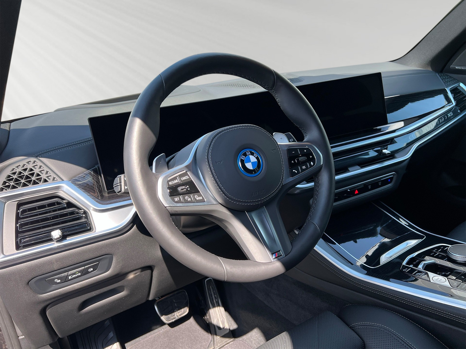 BMW X5 xDrive 50e M Sport Steptronic-image-3
