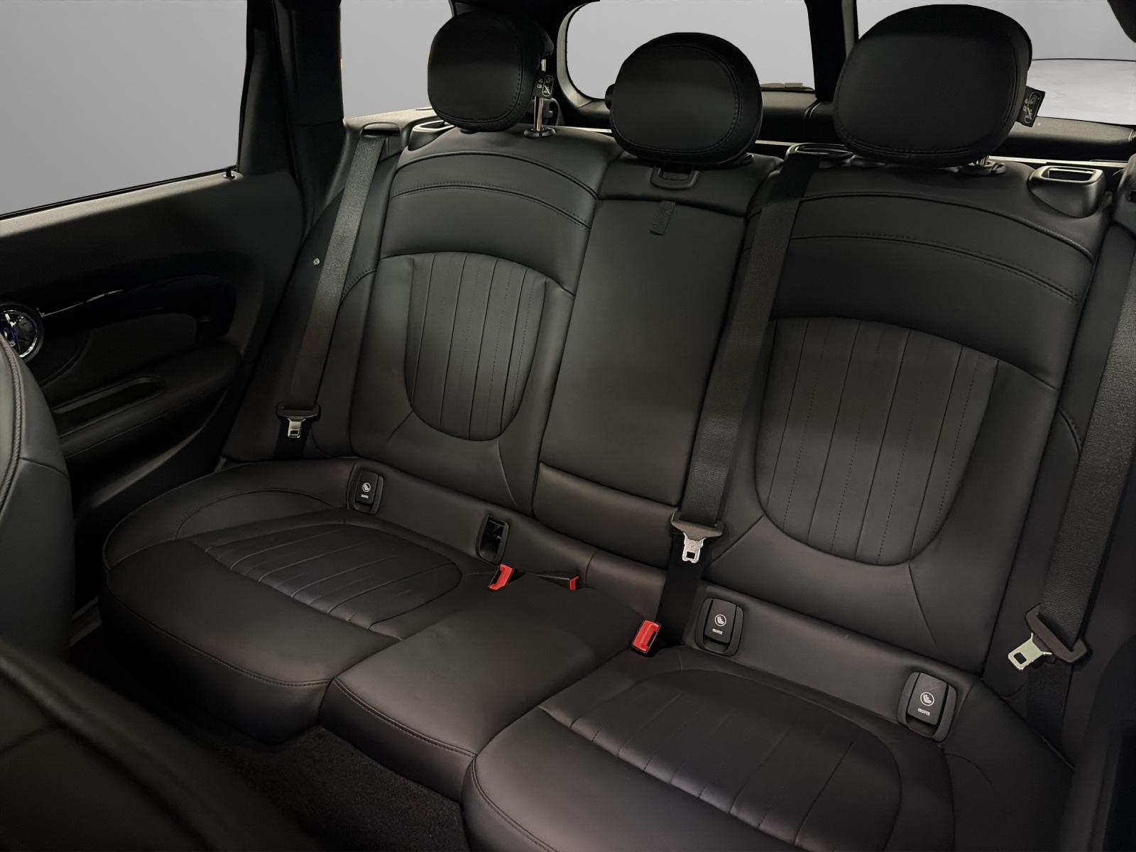 MINI Clubman Cooper S ALL4-image-20