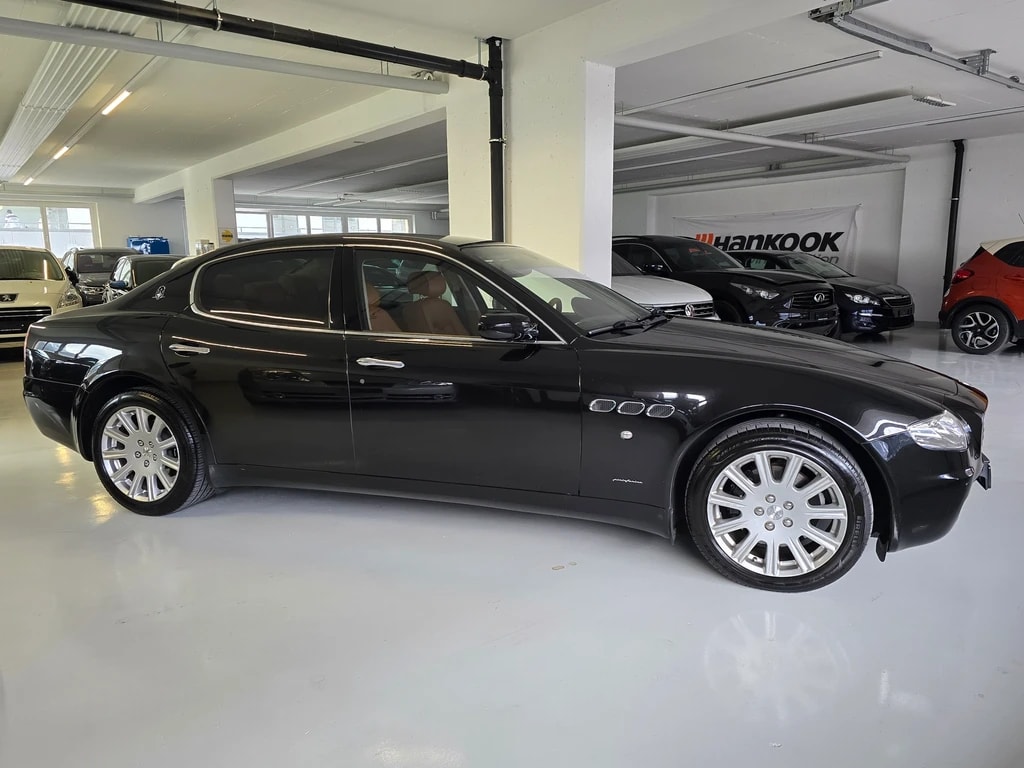 MASERATI Quattroporte 4.2 V8 DuoSelect-image-2