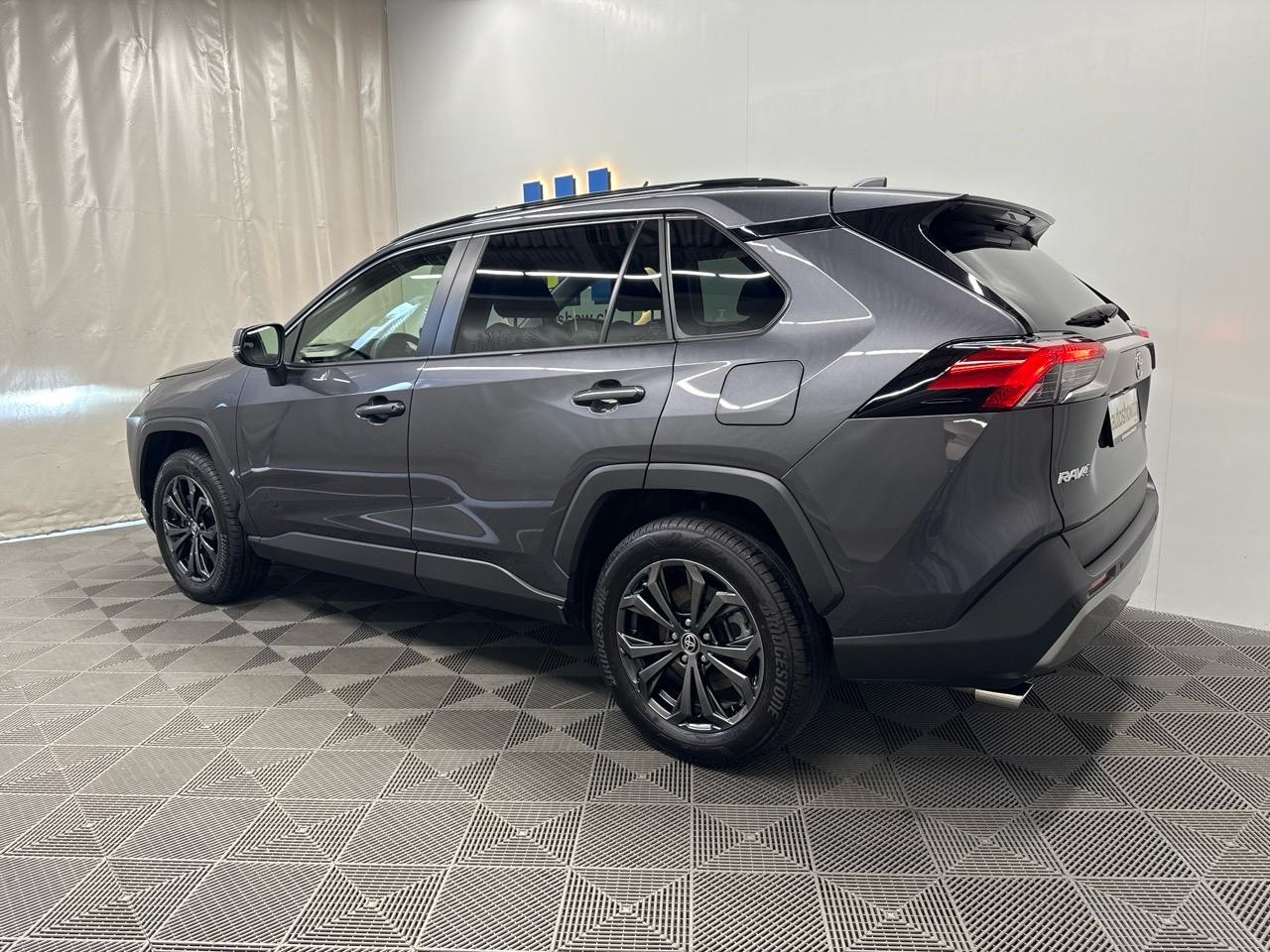 TOYOTA RAV-4 2.5 HSD Style e-CVT 4WD-showroom-element-1
