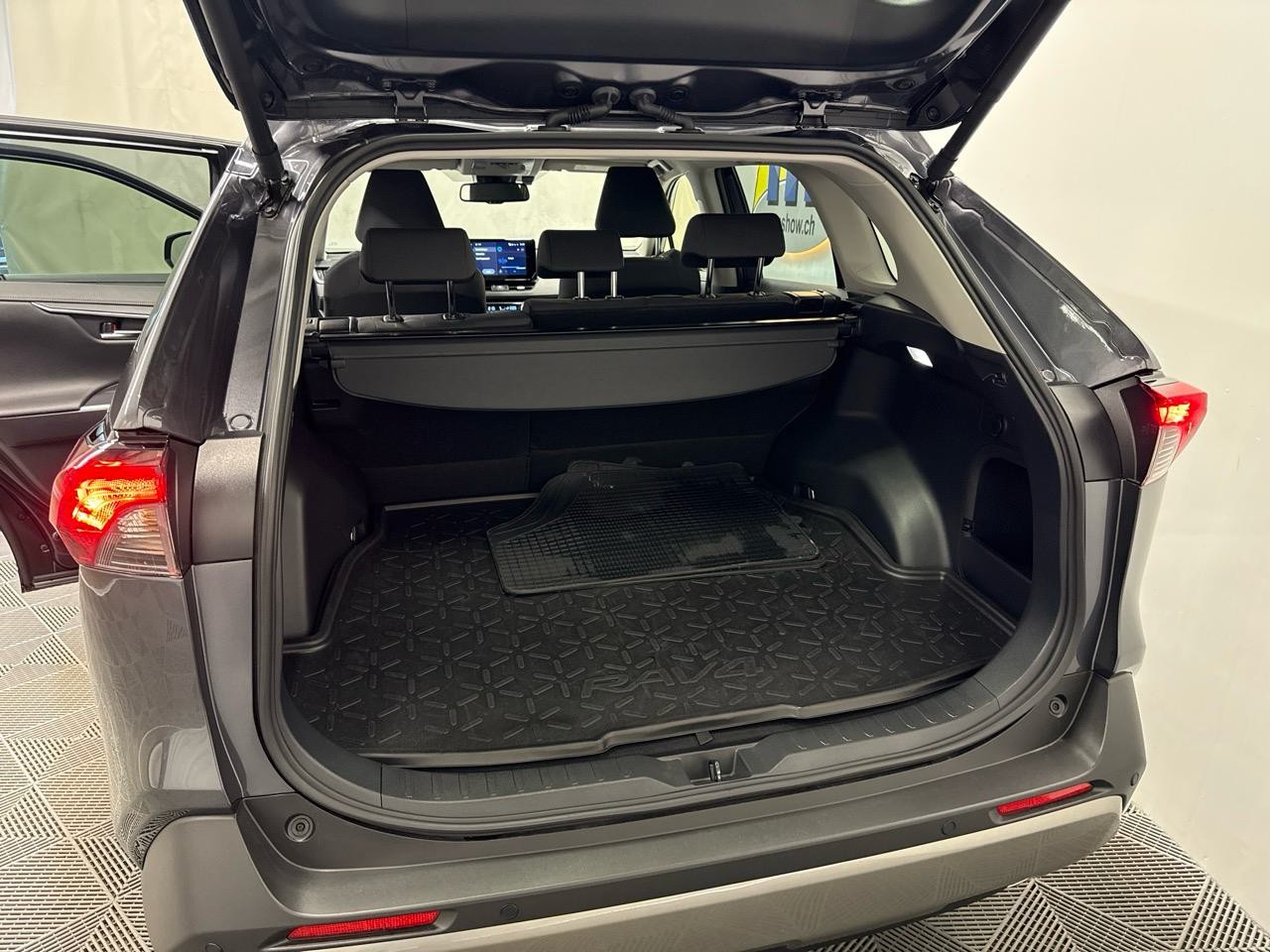 TOYOTA RAV-4 2.5 HSD Style e-CVT 4WD-image-12