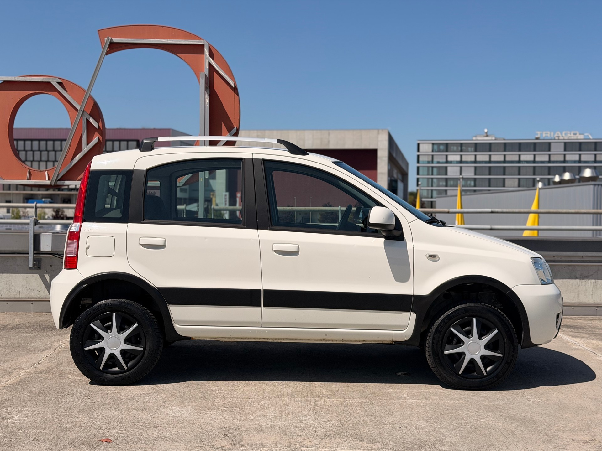 FIAT Panda 1.2 Climbing 4x4-image-2