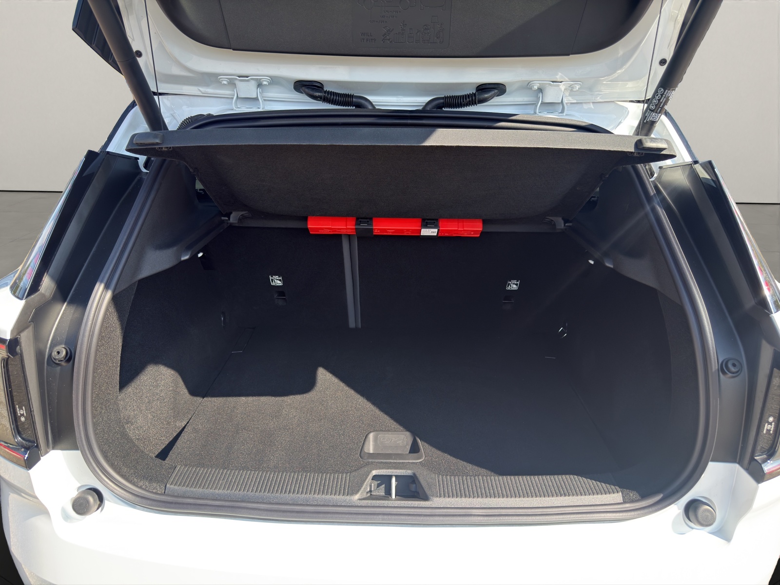VOLVO EX30 E60 Twin Ultra Performance AWD .-image-12