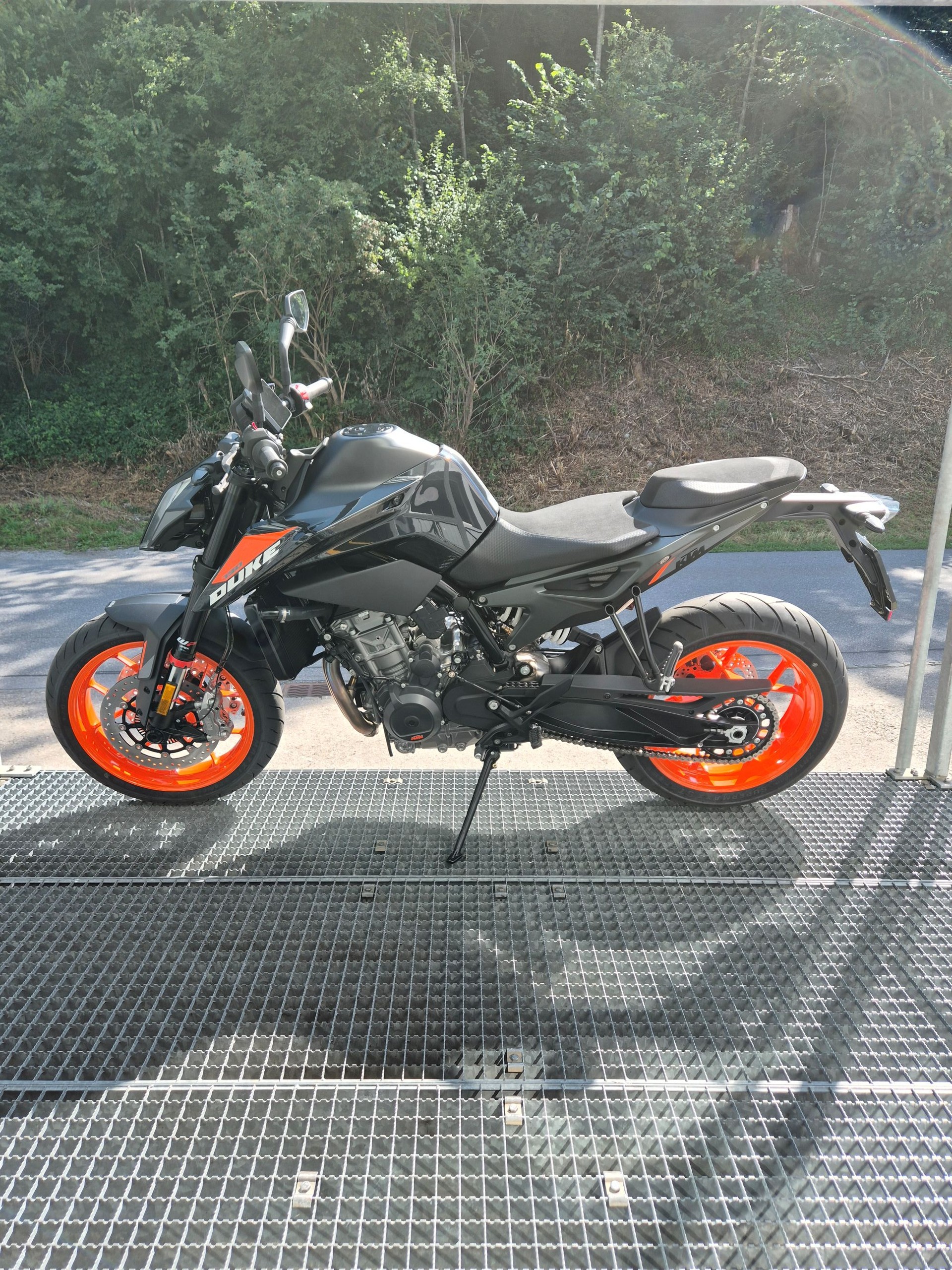 KTM 790 Duke-image-3