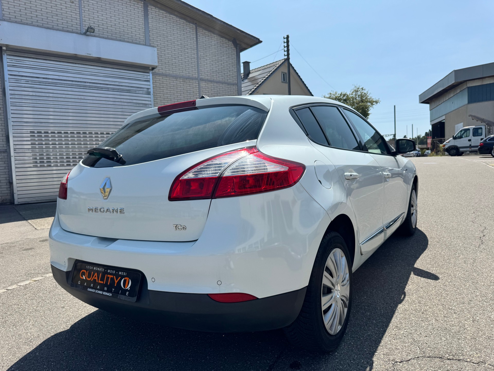 RENAULT Mégane 1.2 16V Turbo Bose-image-7