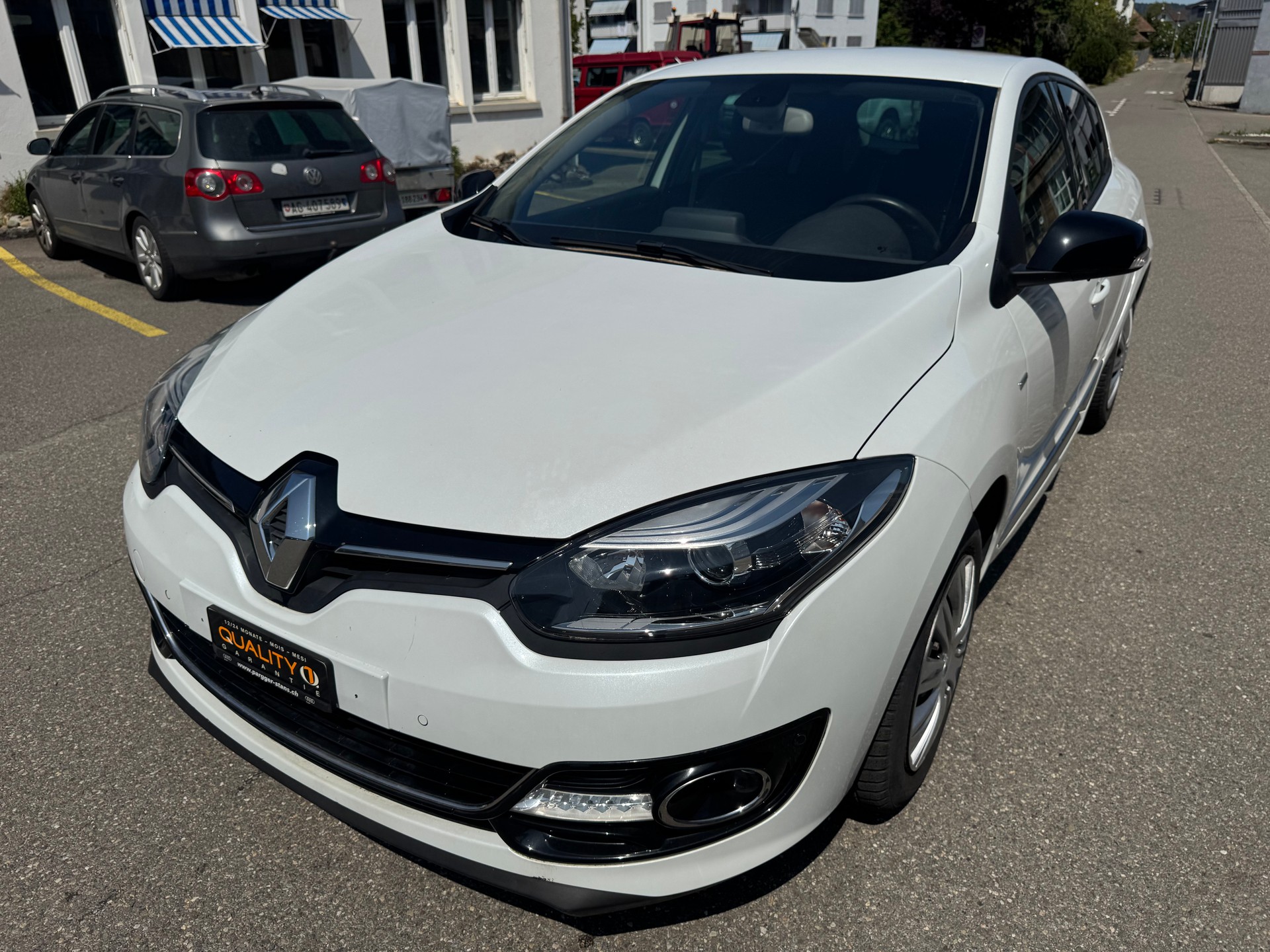 RENAULT Mégane 1.2 16V Turbo Bose-image-0