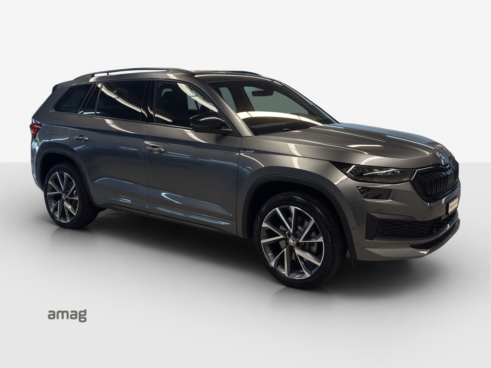 SKODA Kodiaq 2.0 TSI 4x4 SportLine-image-5