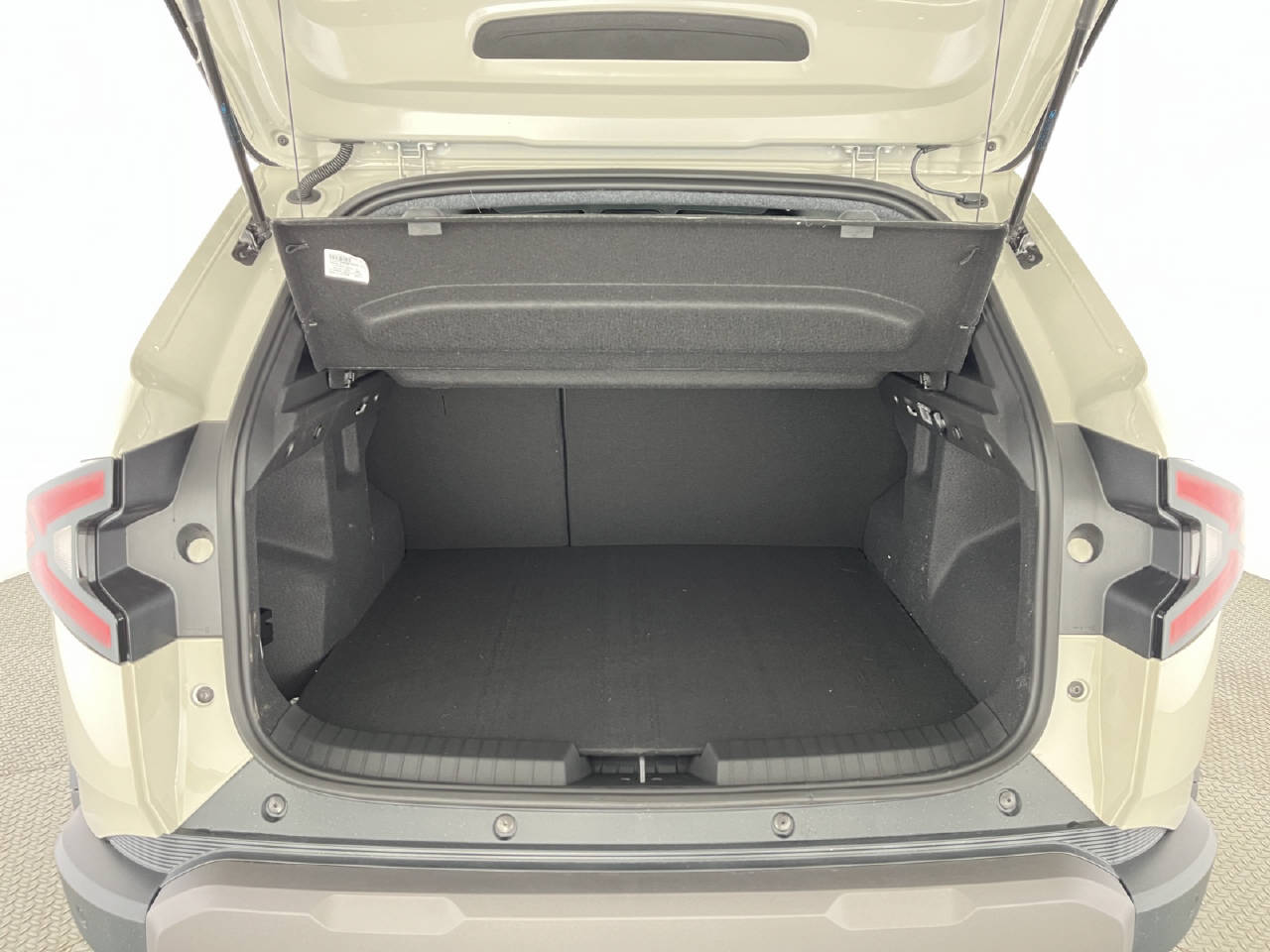 DACIA Duster 1.2 Hybrid Journey 4WD-image-17