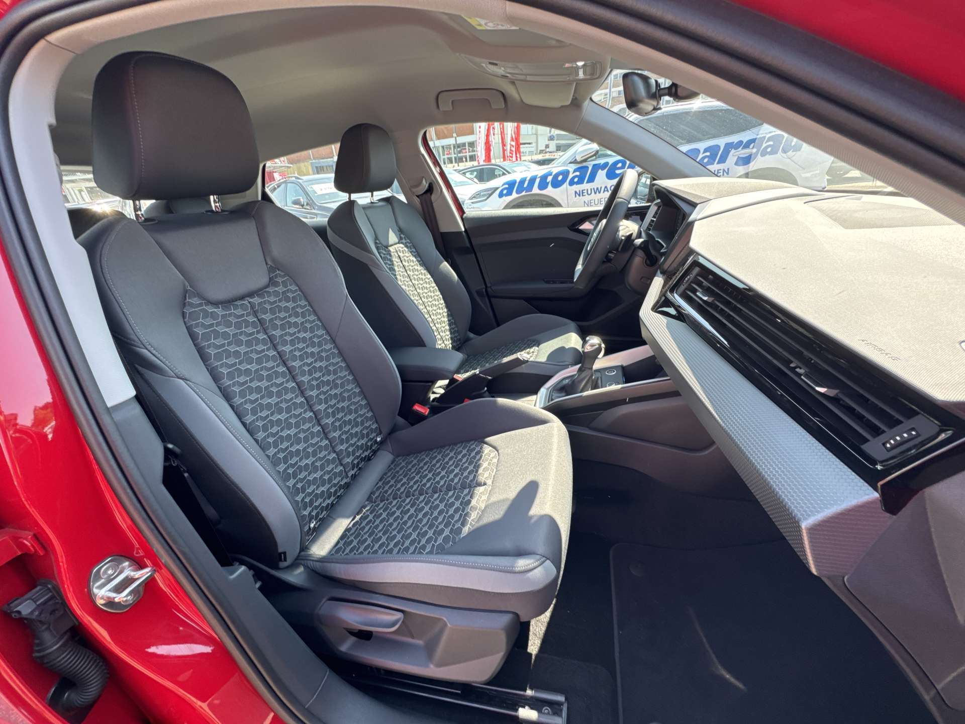 AUDI A1 Sportback 30 TFSi S-Line S-Tronic Automat-image-12