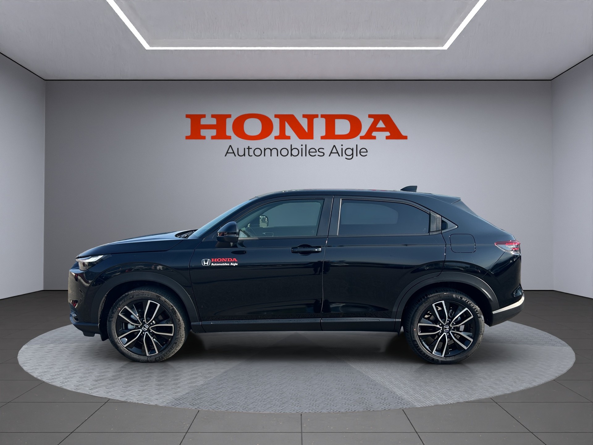HONDA HR-V 1.5 i-MMD Elegance-image-1