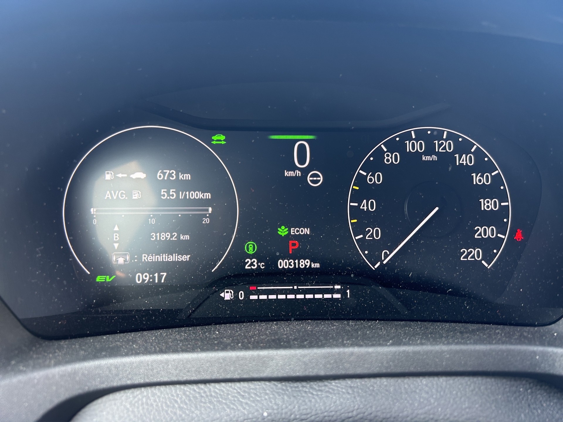 HONDA HR-V 1.5 i-MMD Elegance-image-12