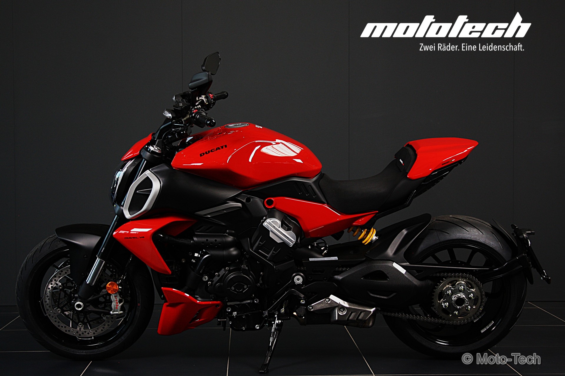 DUCATI Diavel V4 / 4 JAHRE GARANTIE-image-5