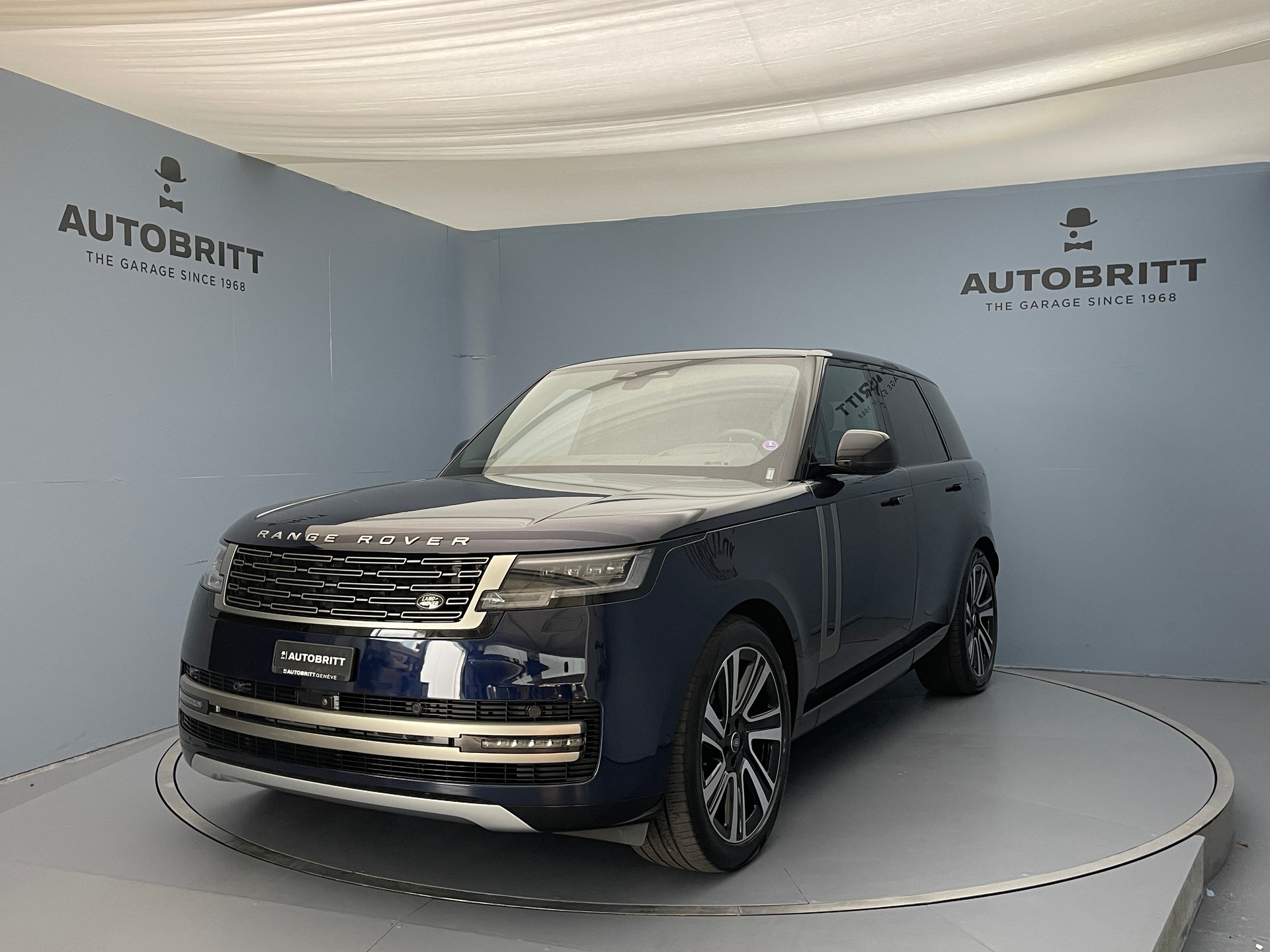 LAND ROVER Range Rover 3.0 Si6 P440e SE-image-0
