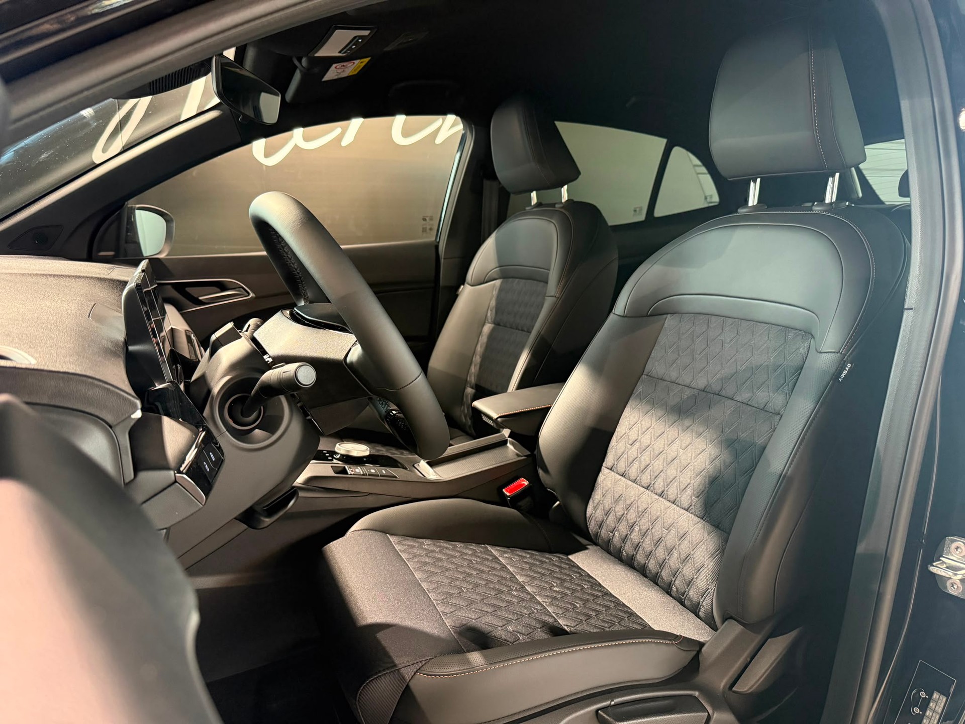 MG 3 1.5 Hybrid Luxury Aut.-image-6