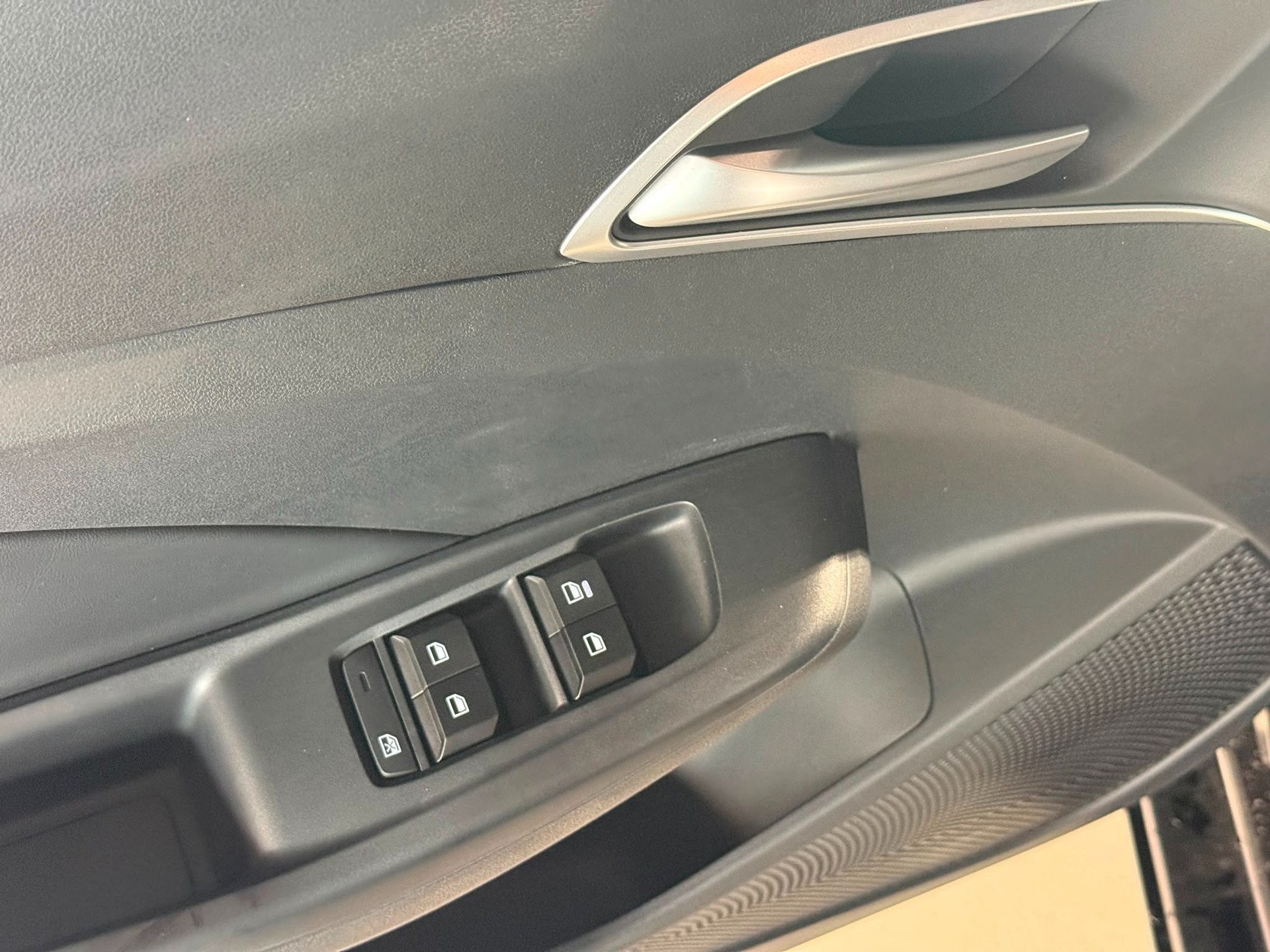 MG 3 1.5 Hybrid Luxury Aut.-image-22