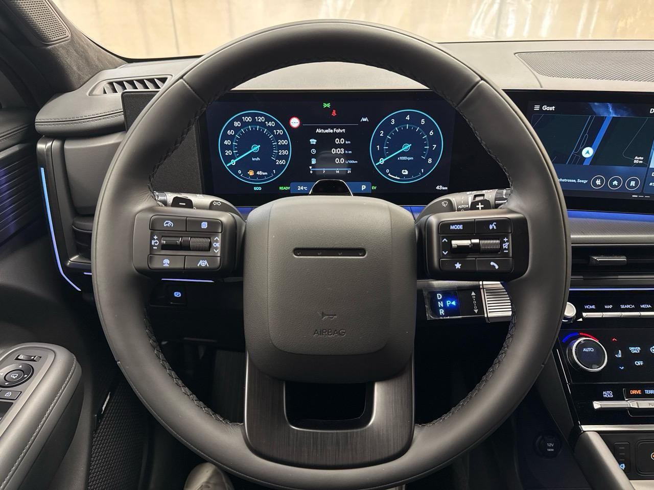 HYUNDAI Santa Fe 1.6 T-GDi PHEV Calligraphy 4WD Automatic-image-13