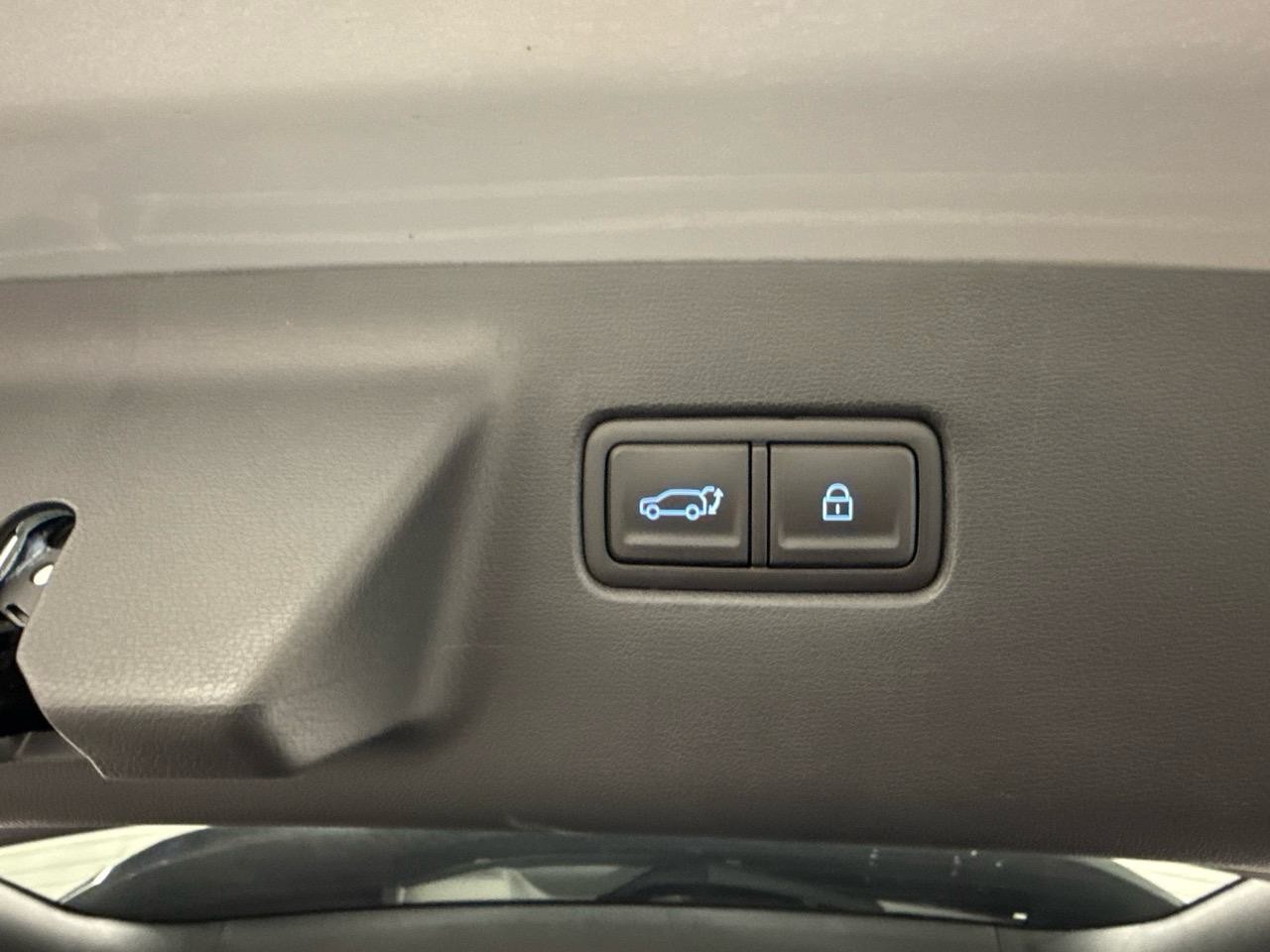 HYUNDAI Santa Fe 1.6 T-GDi PHEV Calligraphy 4WD Automatic-image-11
