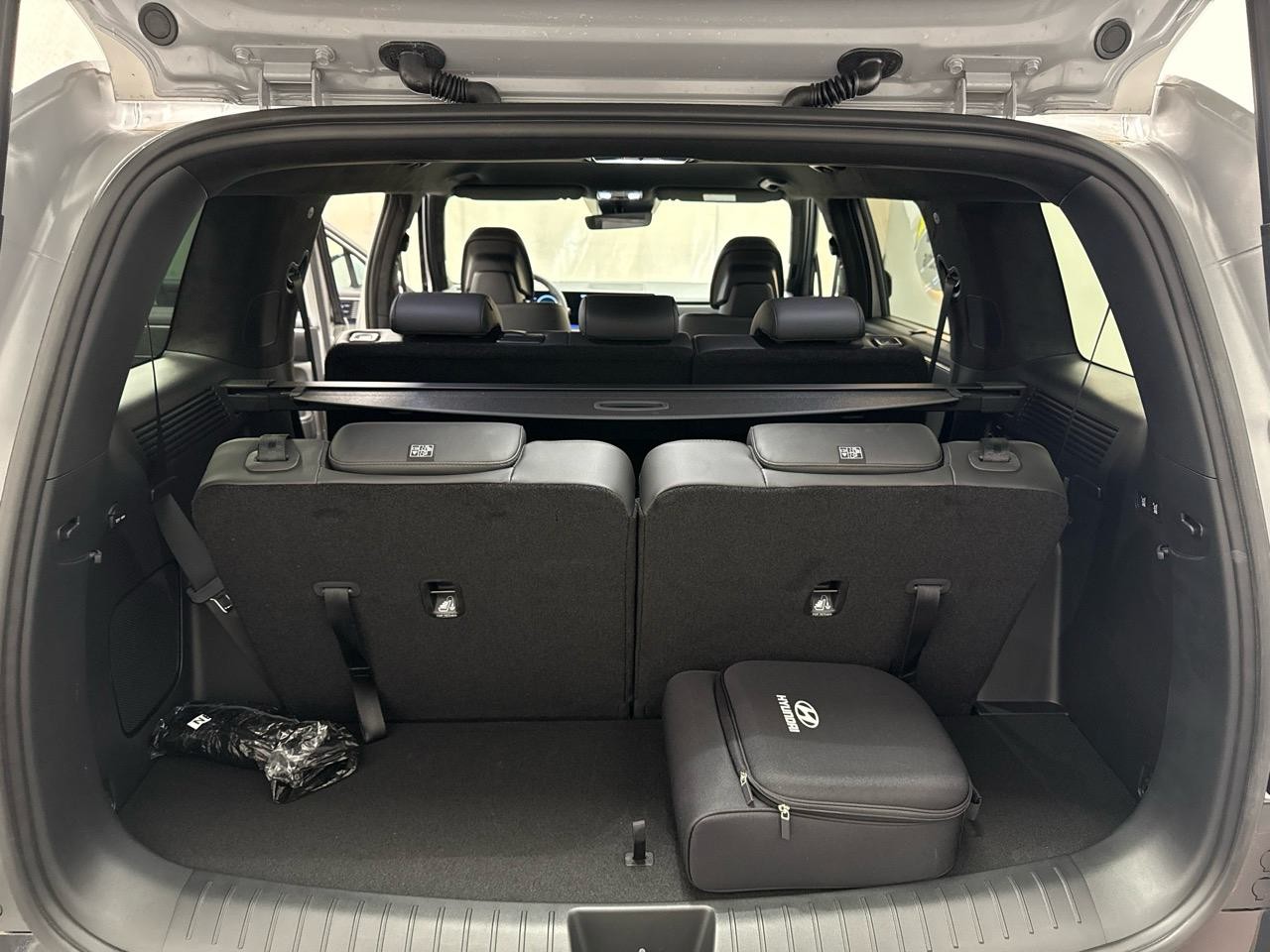 HYUNDAI Santa Fe 1.6 T-GDi PHEV Calligraphy 4WD Automatic-image-12