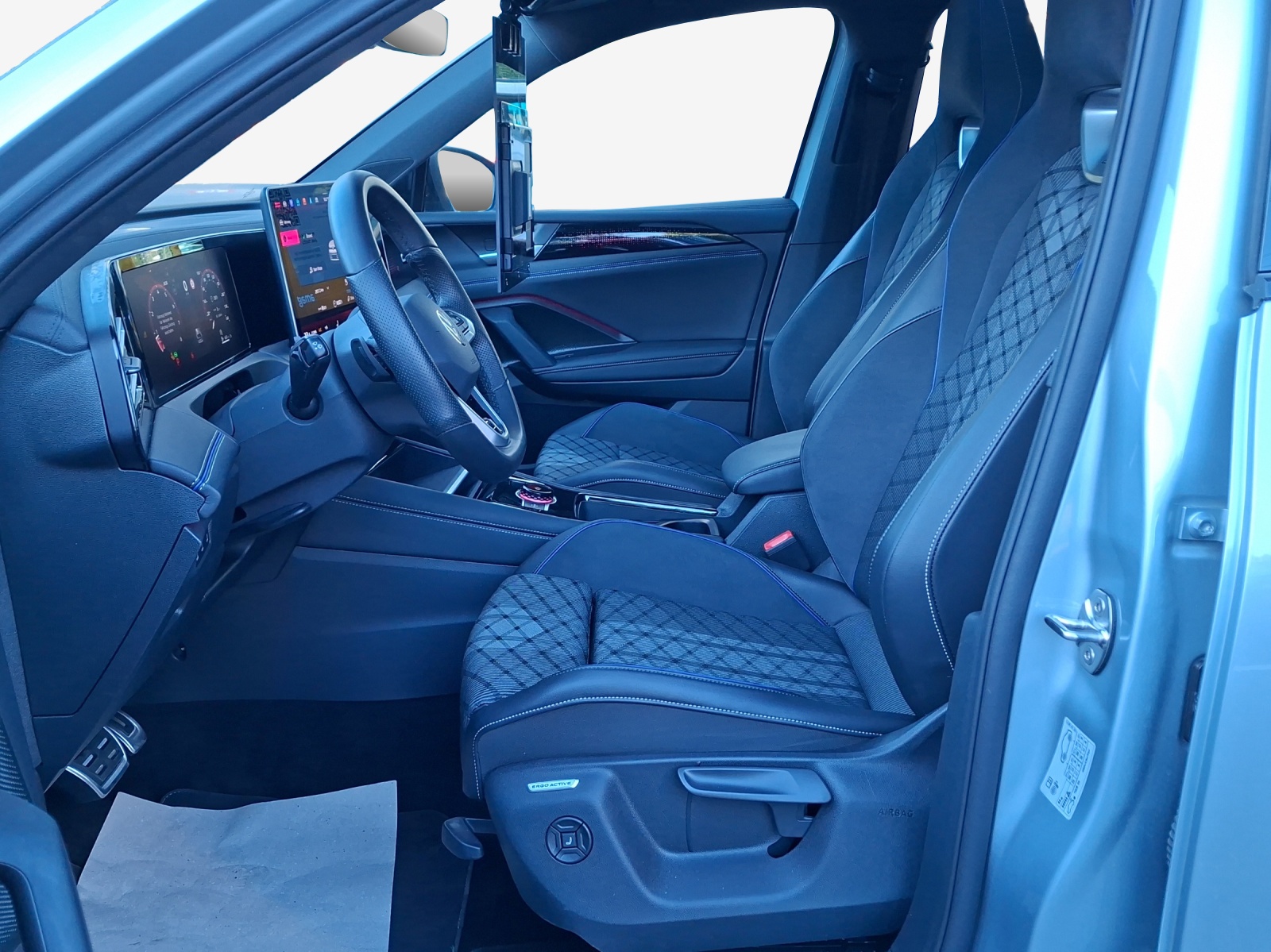 VW Tiguan 2.0 TSI DSG R-Line 4Motion-image-7