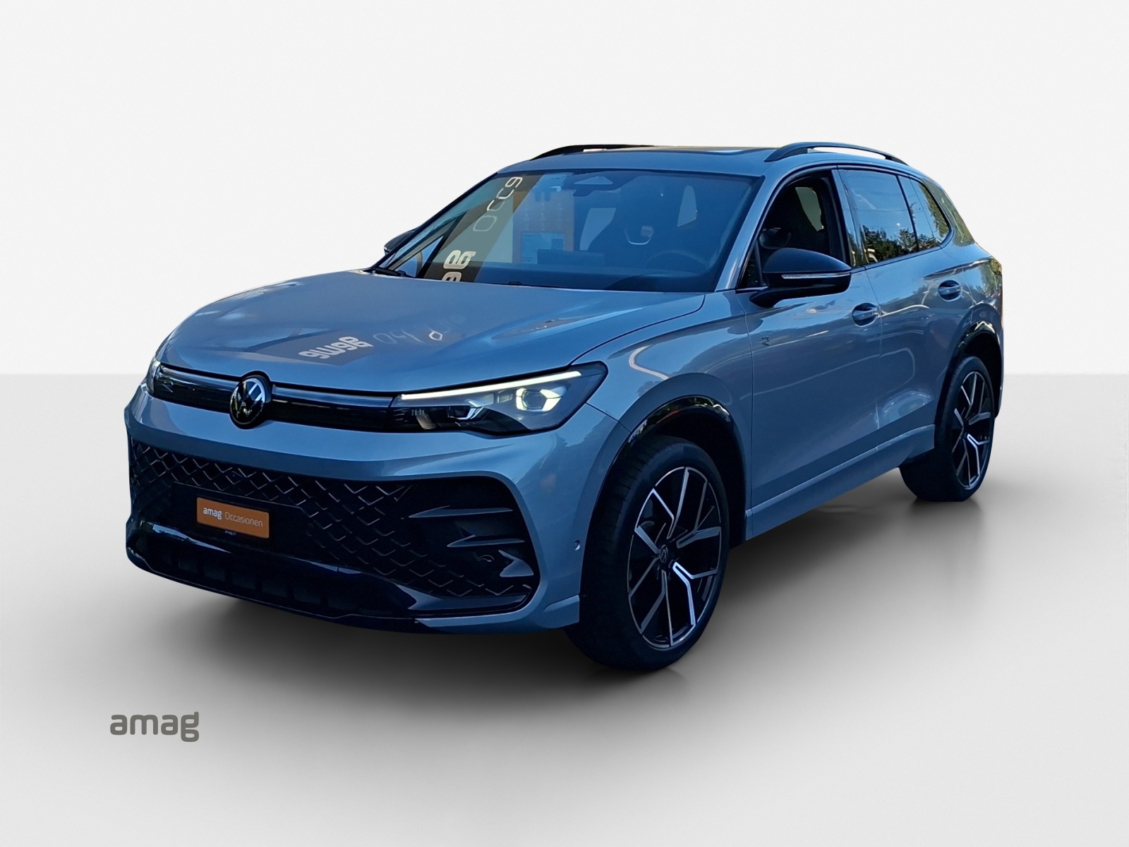 VW Tiguan 2.0 TSI DSG R-Line 4Motion-image-0