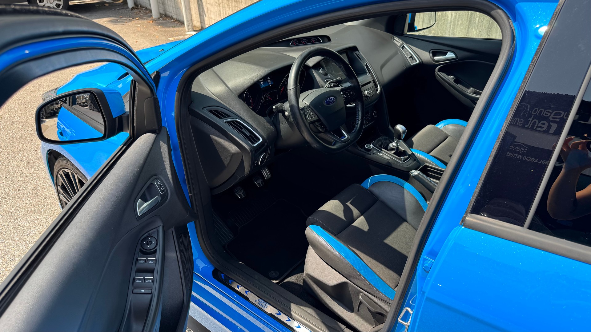 FORD Focus 2.3 EcoBoost RS AWD-image-5