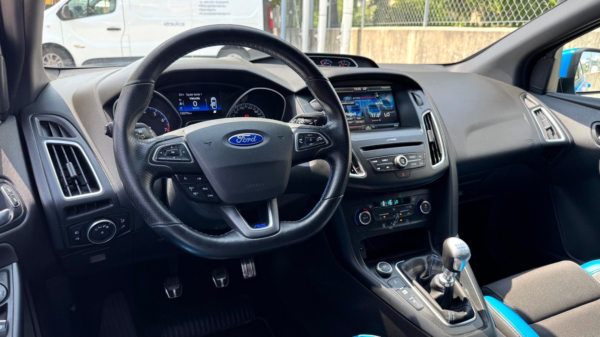 FORD Focus 2.3 EcoBoost RS AWD-image-11
