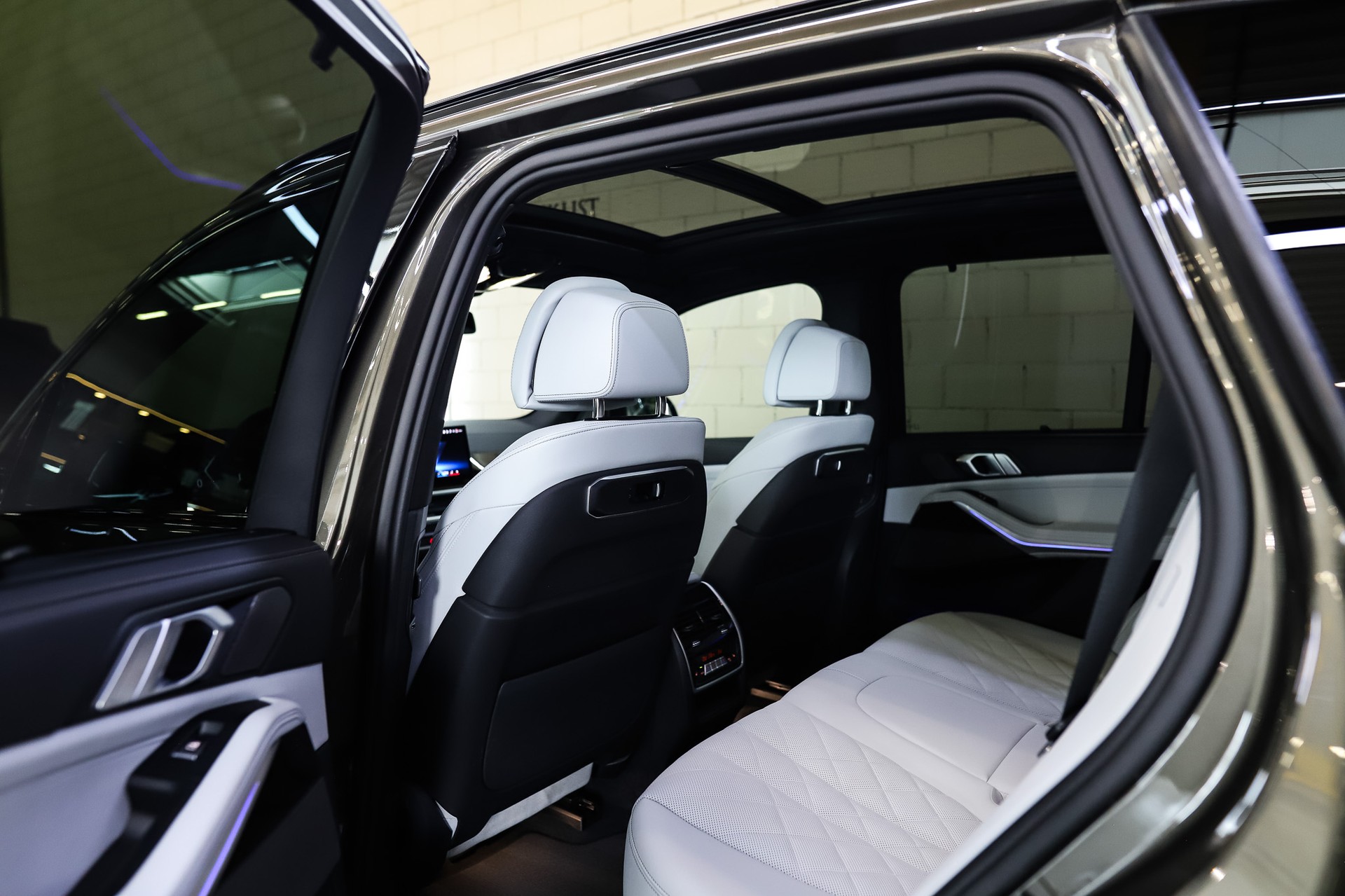 BMW X5 xDrive 48V 40d M Sport Steptronic *FACELIFT*-image-19